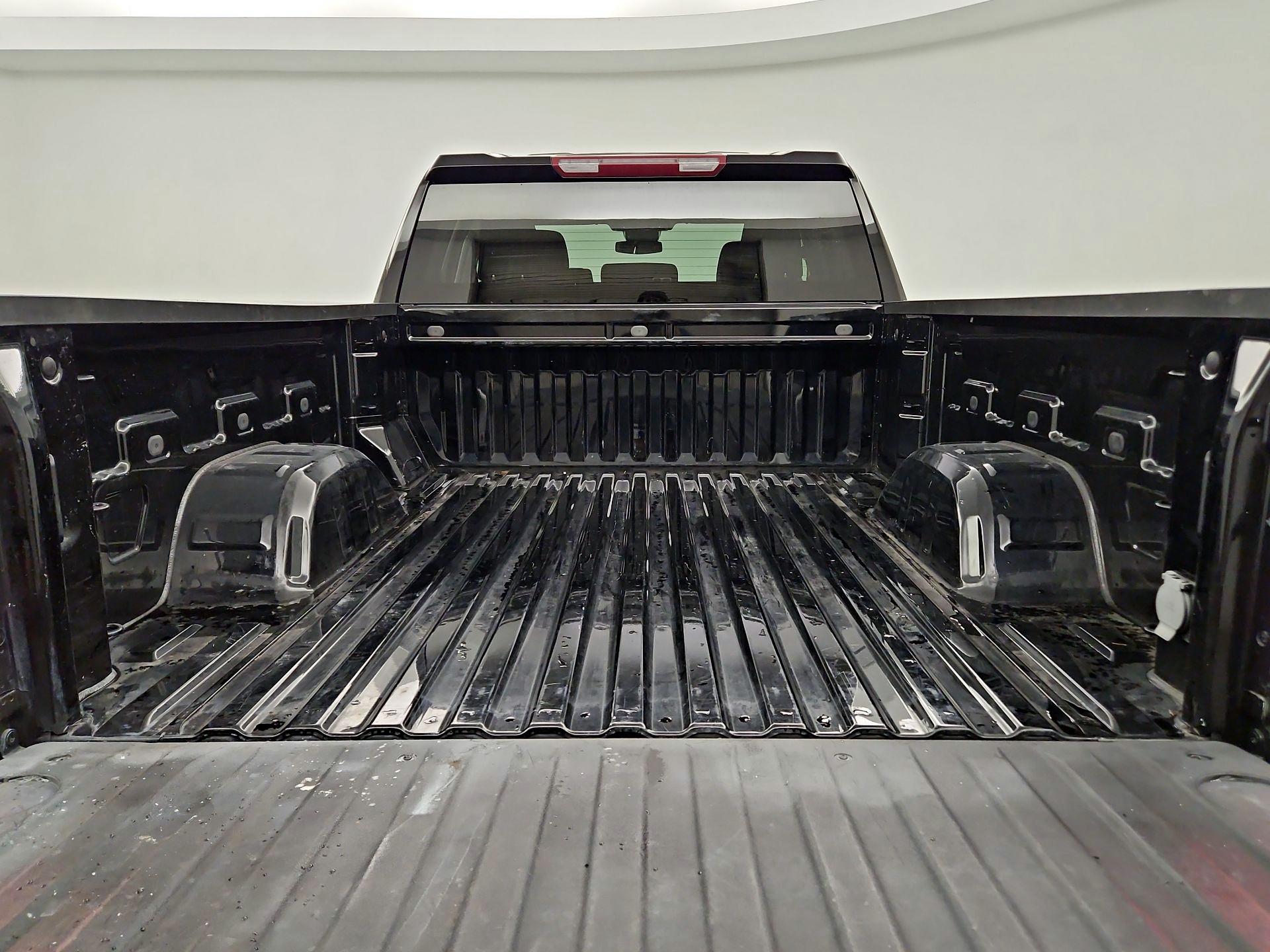 Thumbnail: 2022 Chevrolet Silverado 1500 - 20