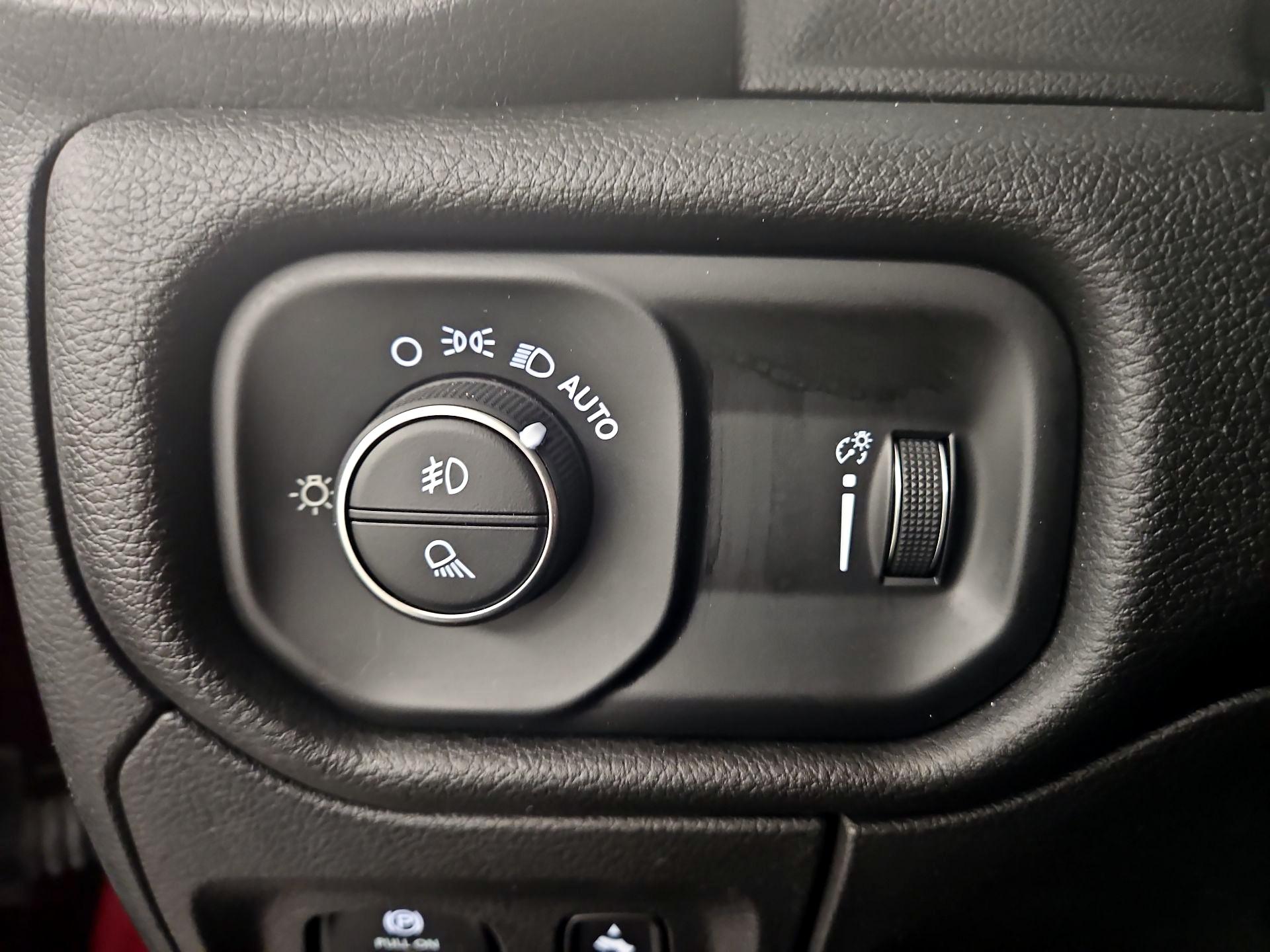 Thumbnail: 2022 RAM 1500 - 13