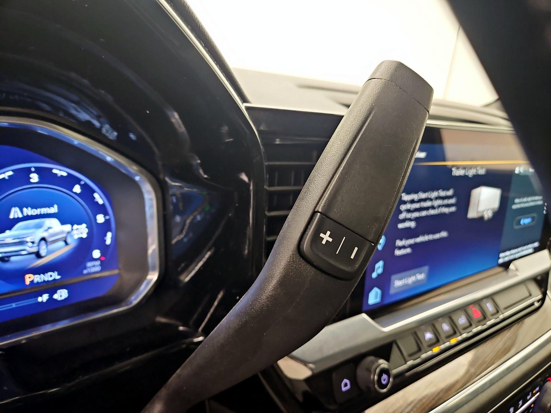 Thumbnail: 2022 Chevrolet Silverado 1500 - 17