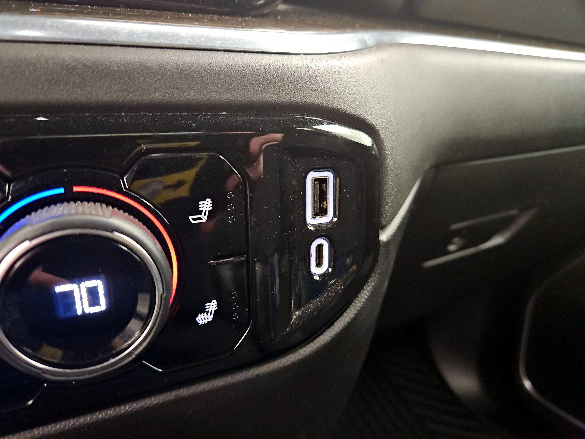 Thumbnail: 2022 Chevrolet Silverado 1500 - 18