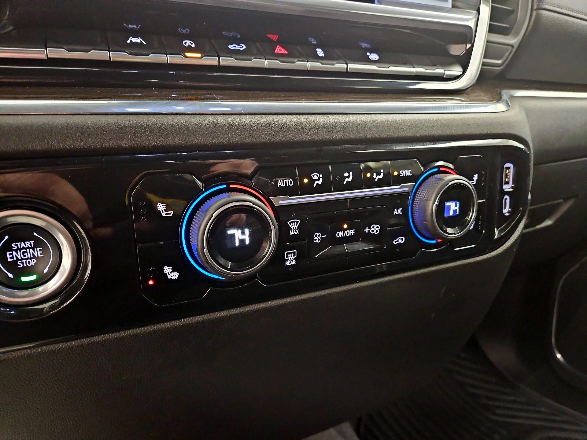 Thumbnail: 2023 Chevrolet Silverado 1500 - 16