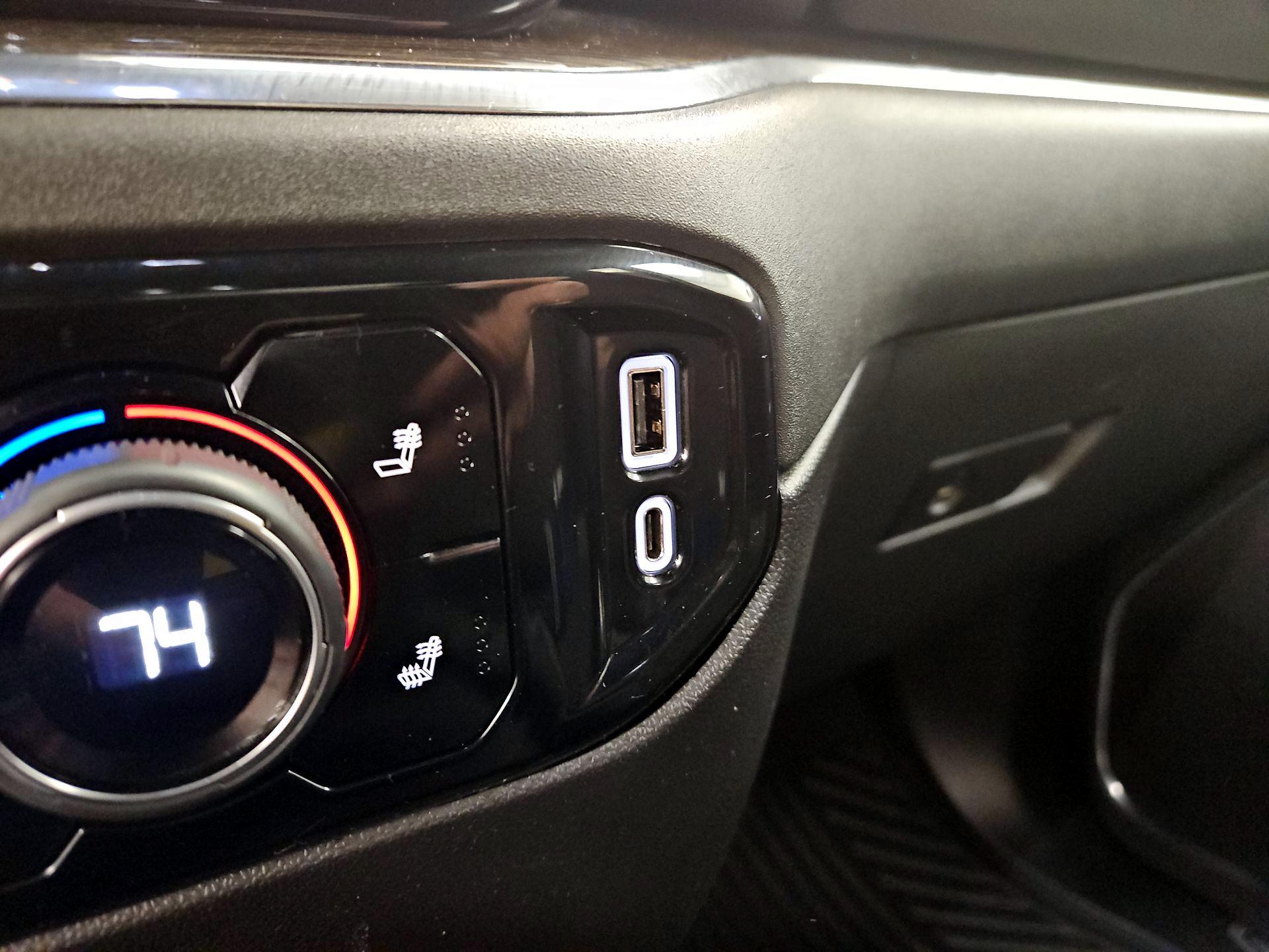 Thumbnail: 2023 Chevrolet Silverado 1500 - 18