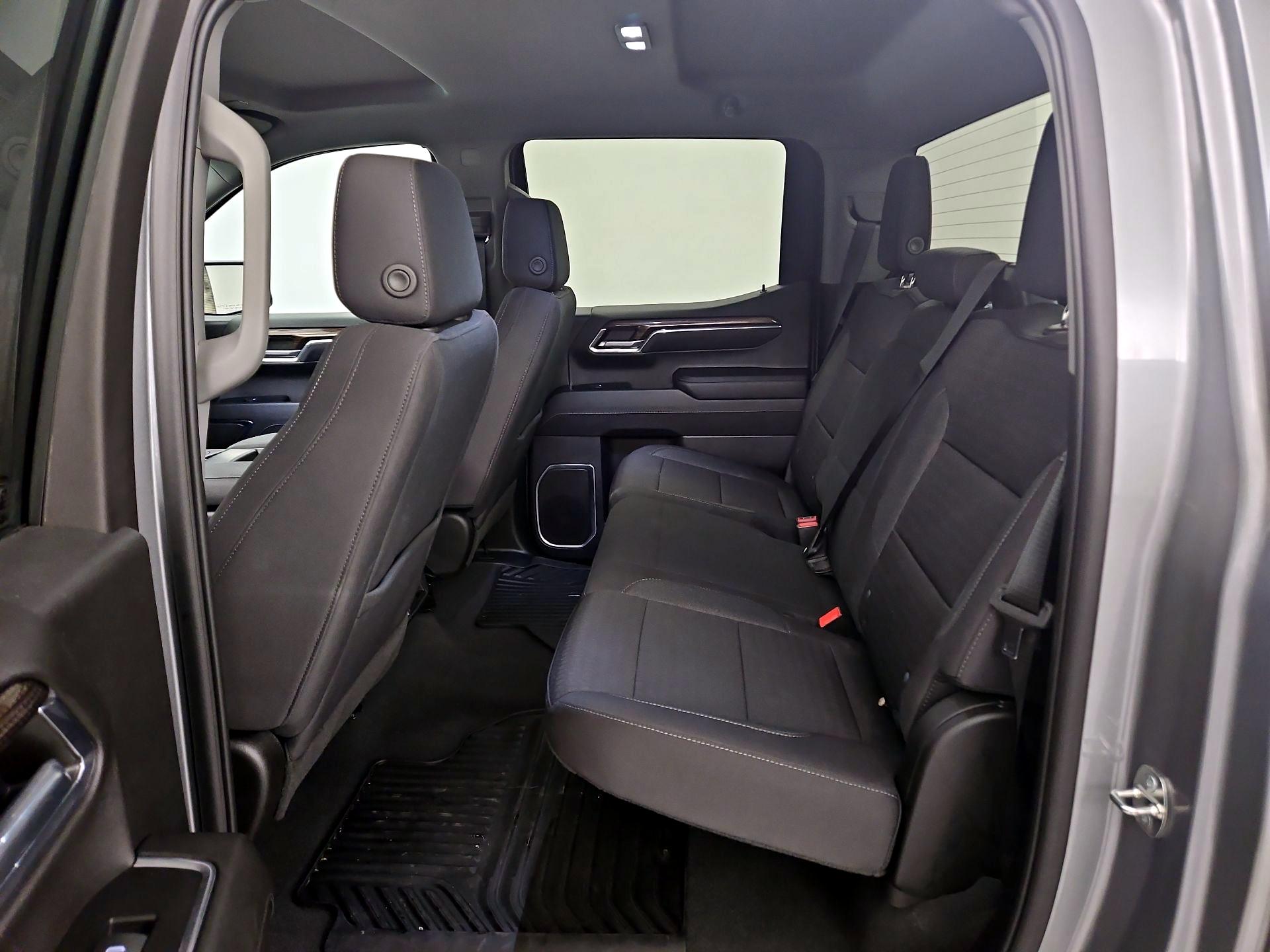 Thumbnail: 2023 Chevrolet Silverado 1500 - 19