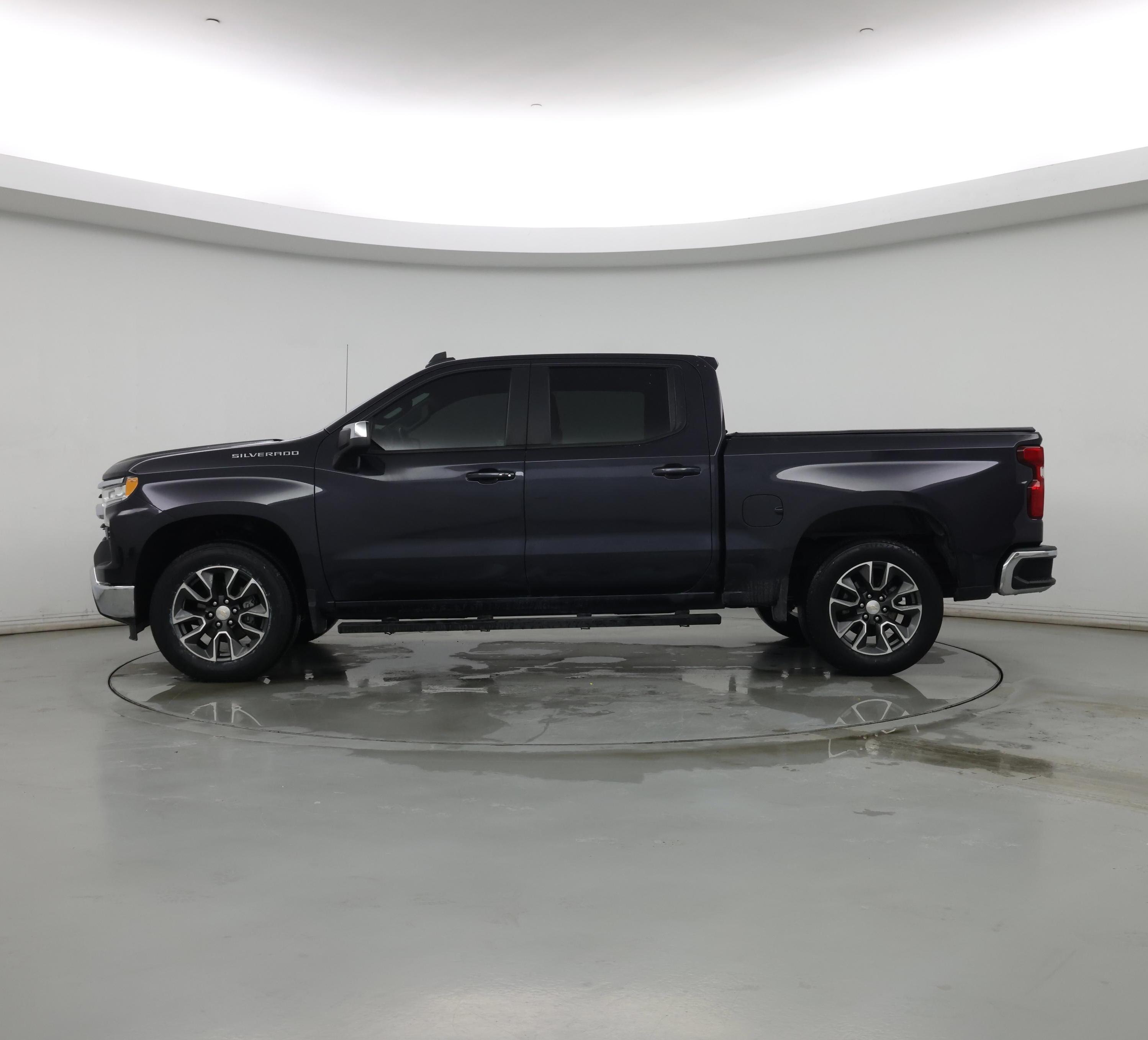 Thumbnail: 2022 Chevrolet Silverado 1500 - 3