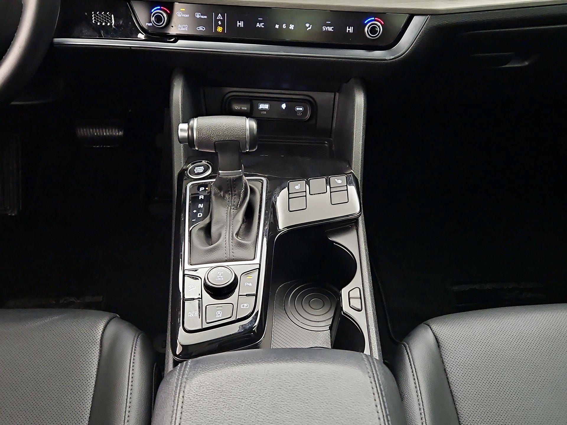 Thumbnail: 2023 Kia Sportage - 18