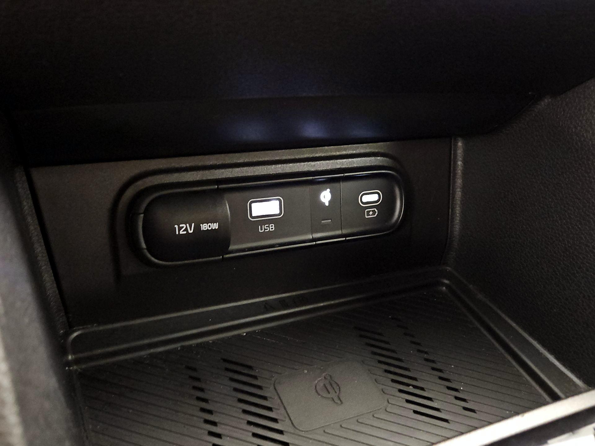 Thumbnail: 2023 Kia Sportage - 19