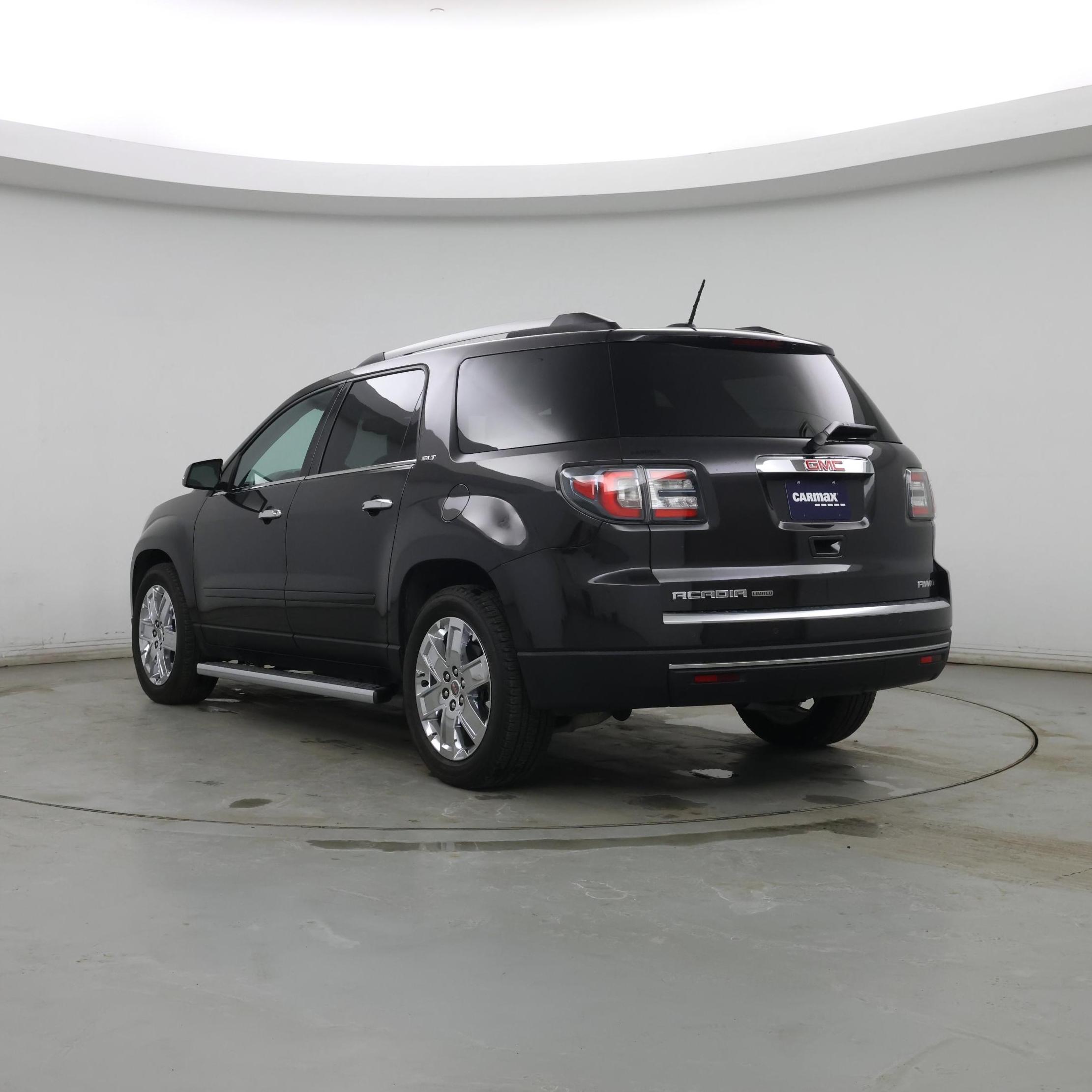 Thumbnail: 2017 GMC Acadia - 2