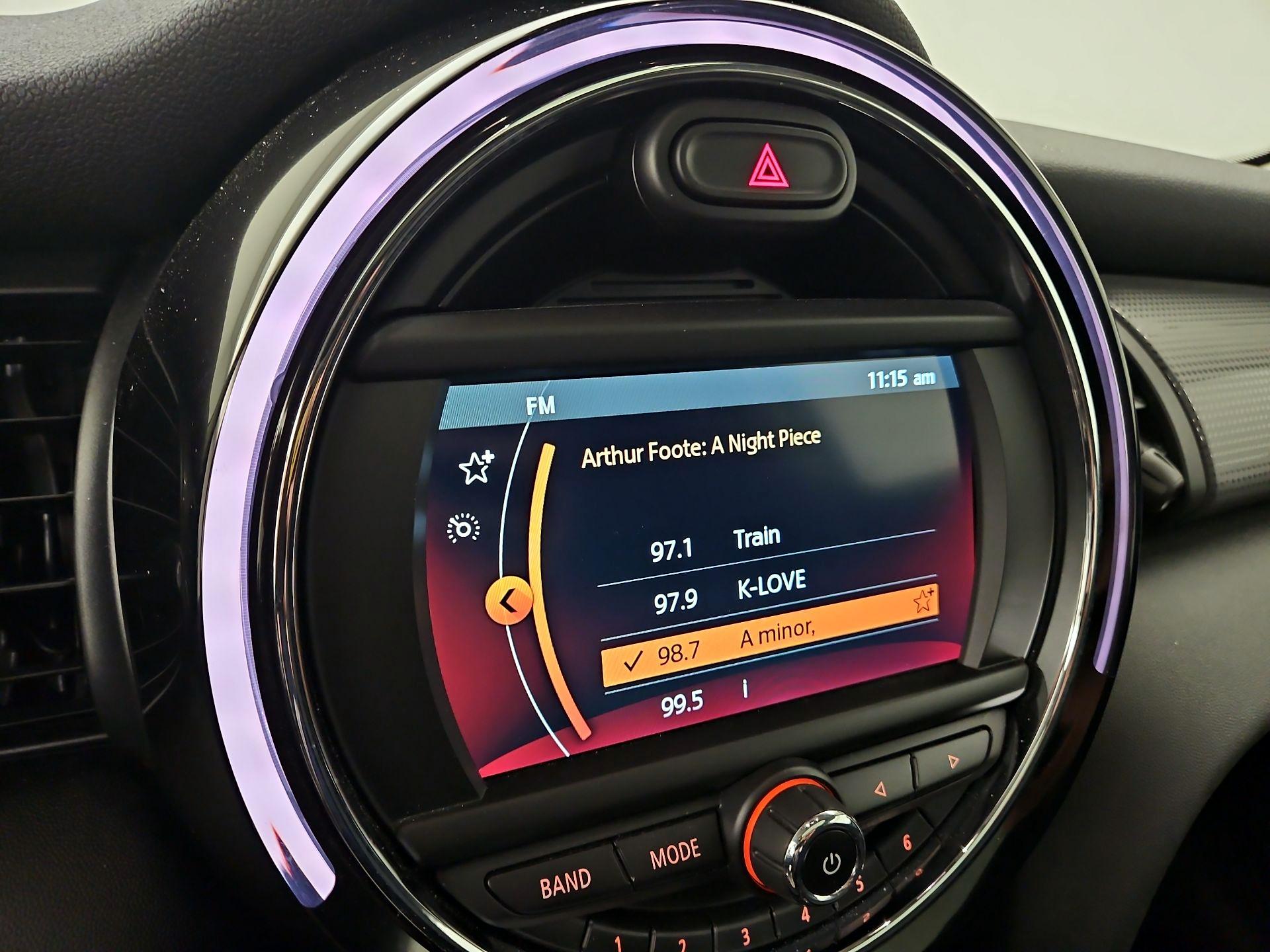 Thumbnail: 2019 MINI Cooper Hardtop - 15