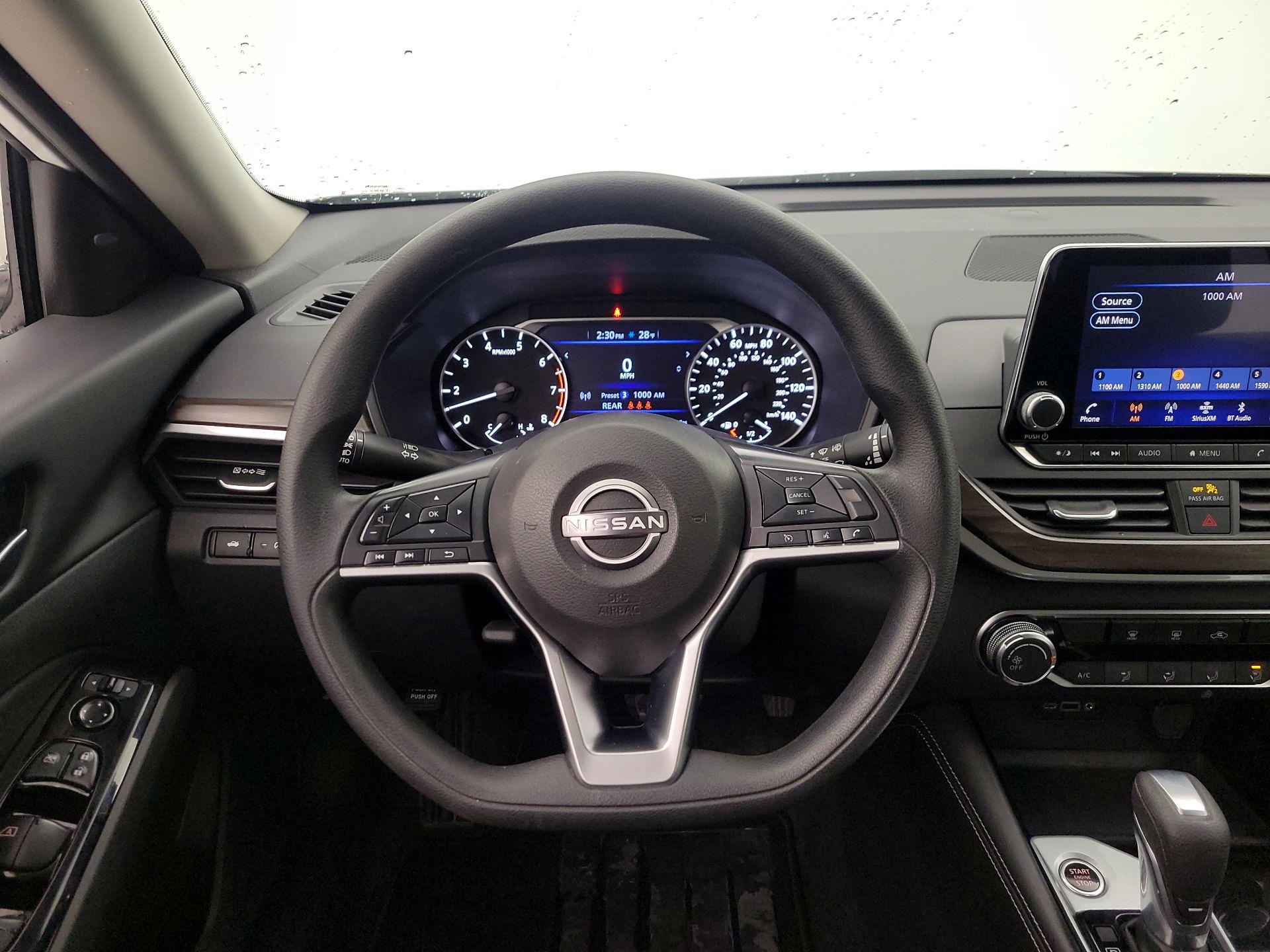 Thumbnail: 2023 Nissan Altima - 10