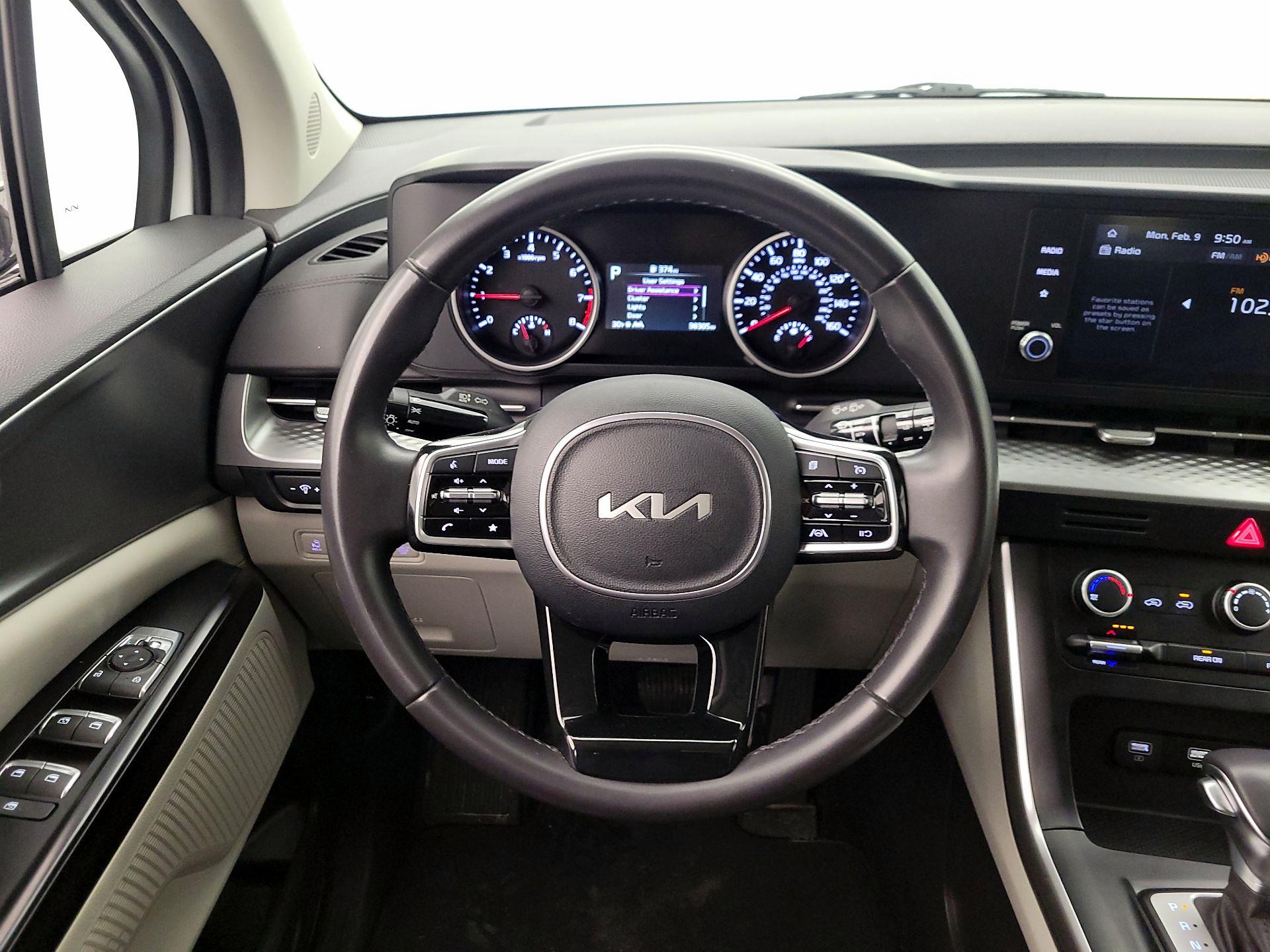 Thumbnail: 2024 Kia Carnival - 10