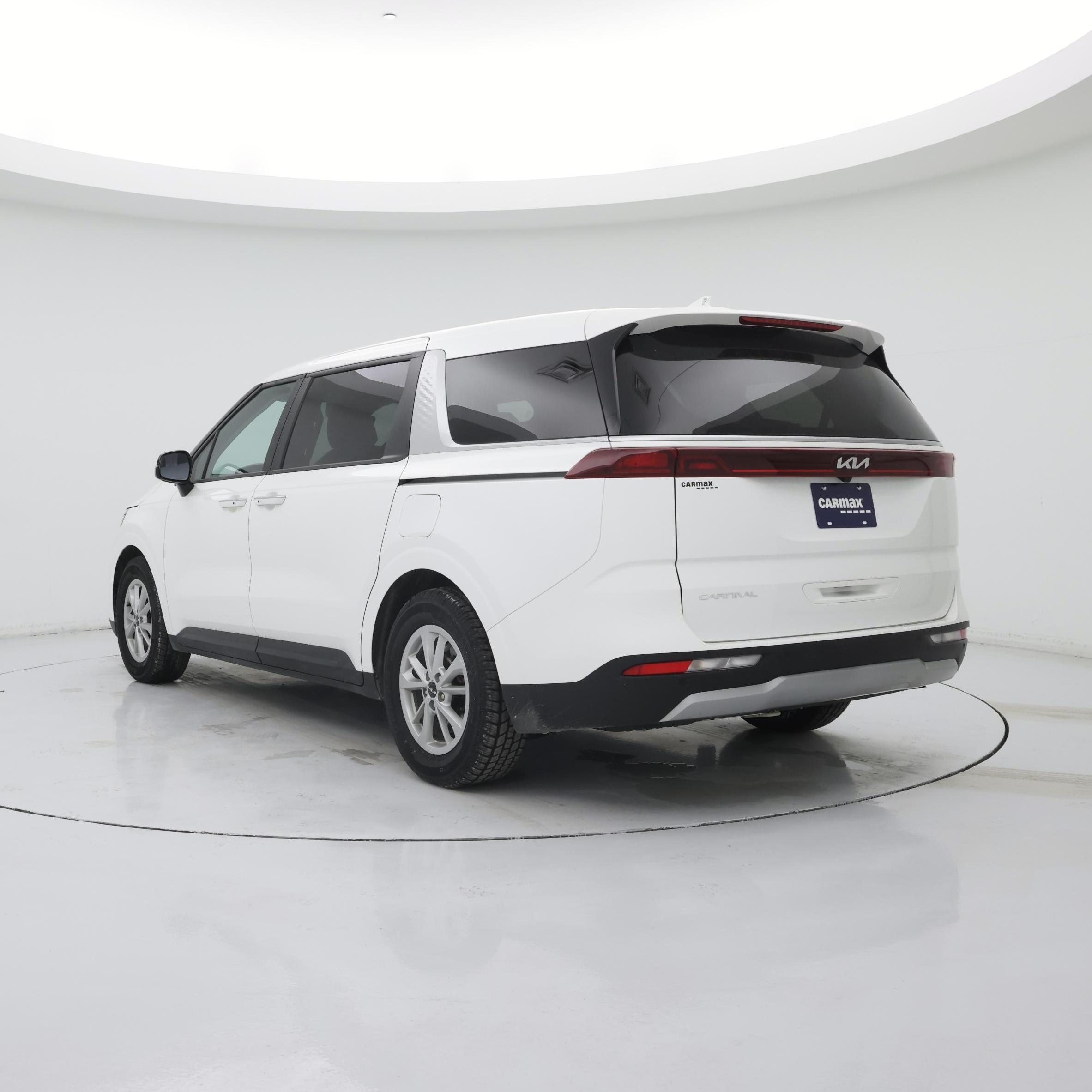 Thumbnail: 2024 Kia Carnival - 2