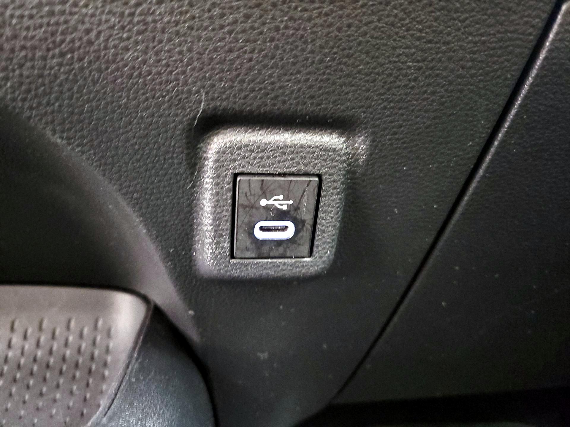 Thumbnail: 2024 Toyota Corolla - 18