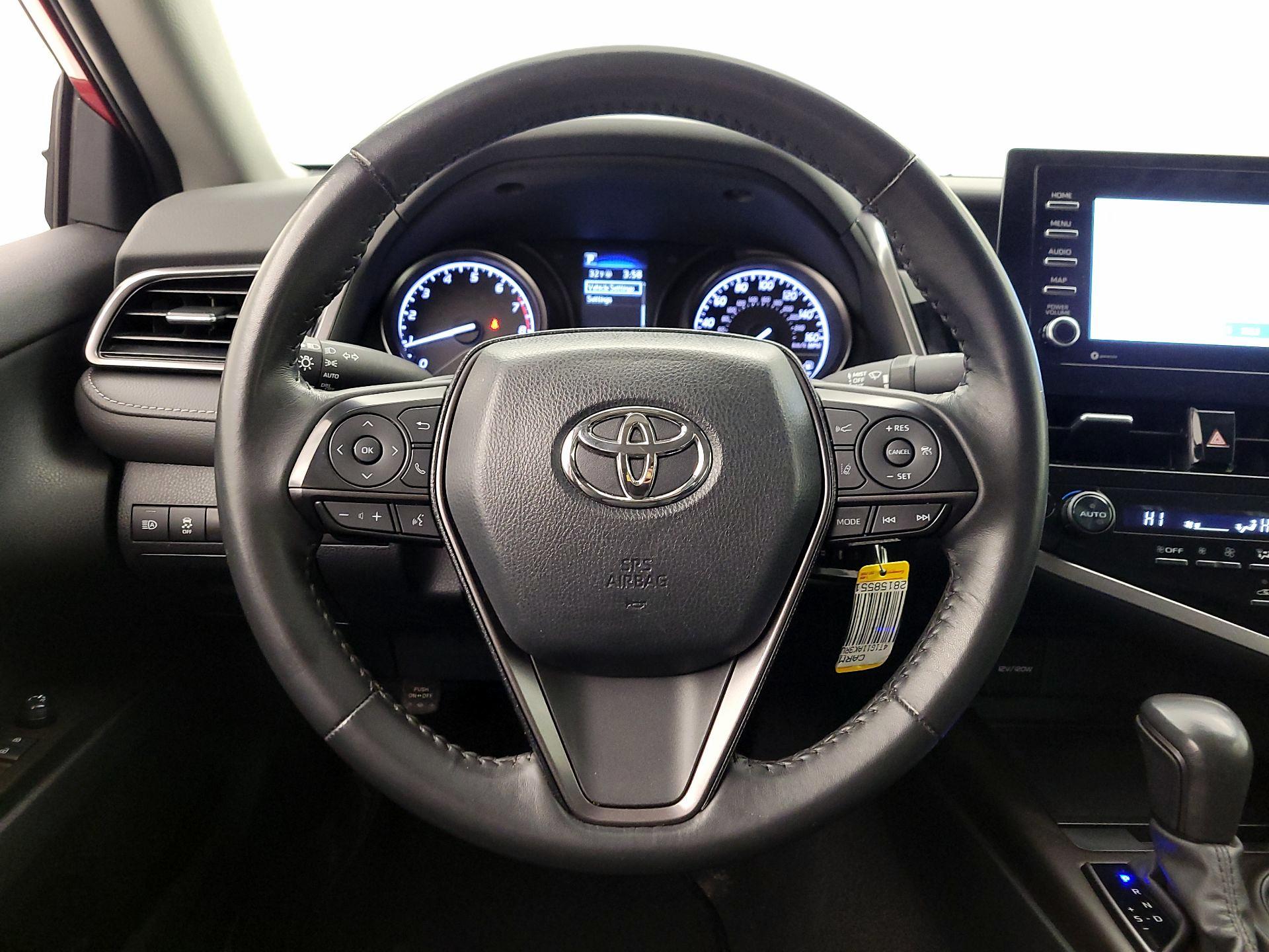 Thumbnail: 2024 Toyota Camry - 10