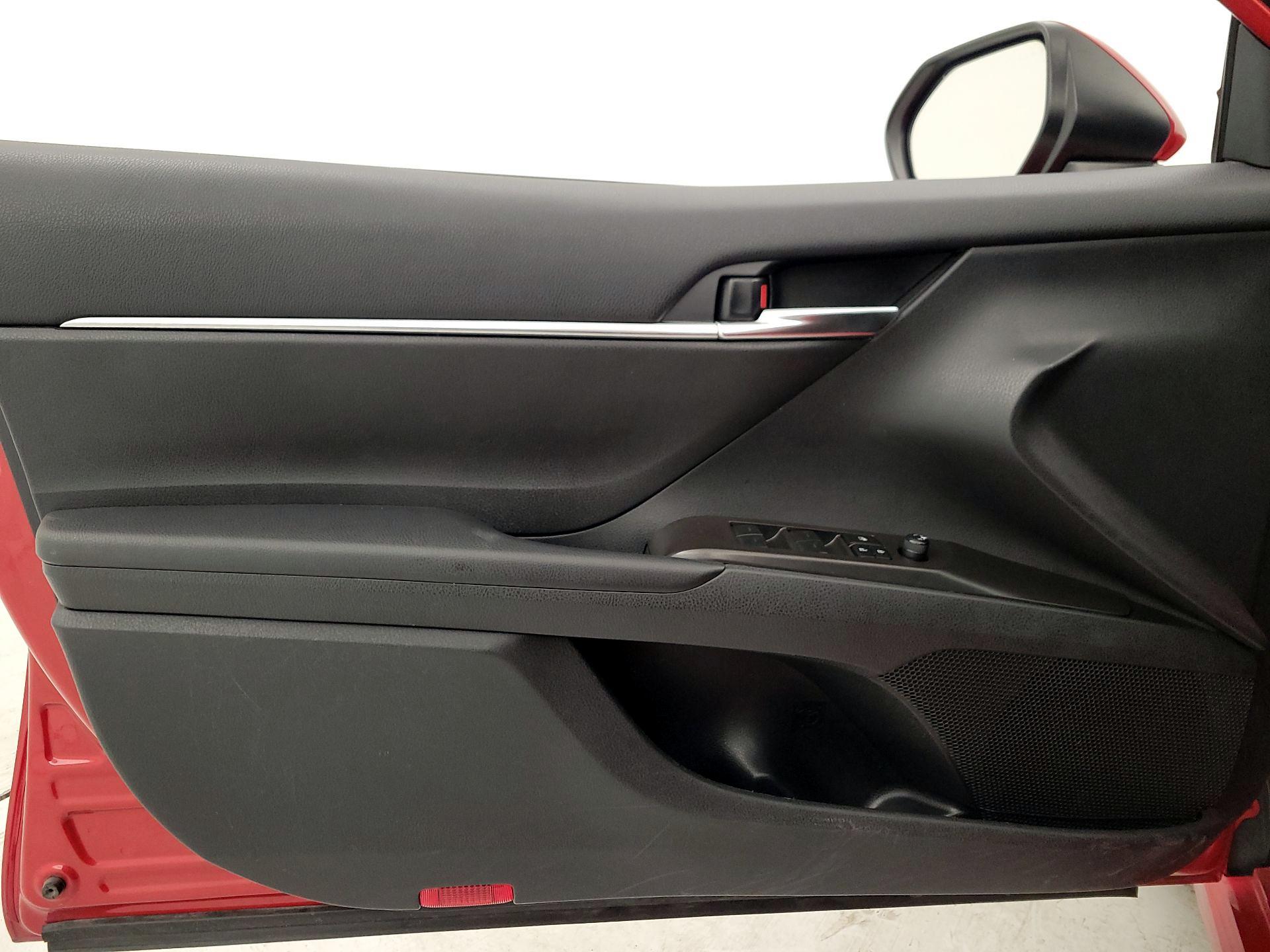 Thumbnail: 2024 Toyota Camry - 12