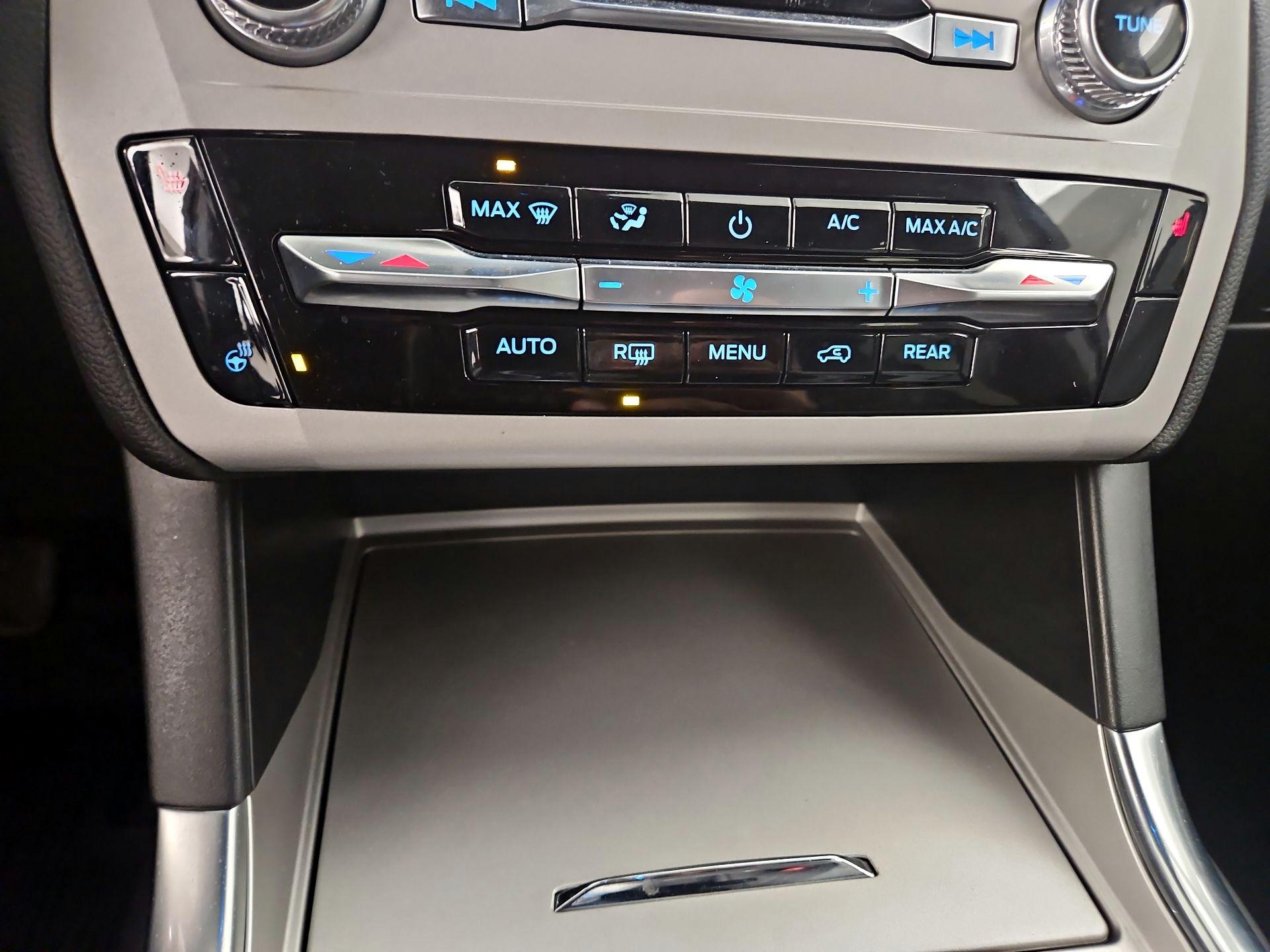 Thumbnail: 2023 Ford Explorer - 17