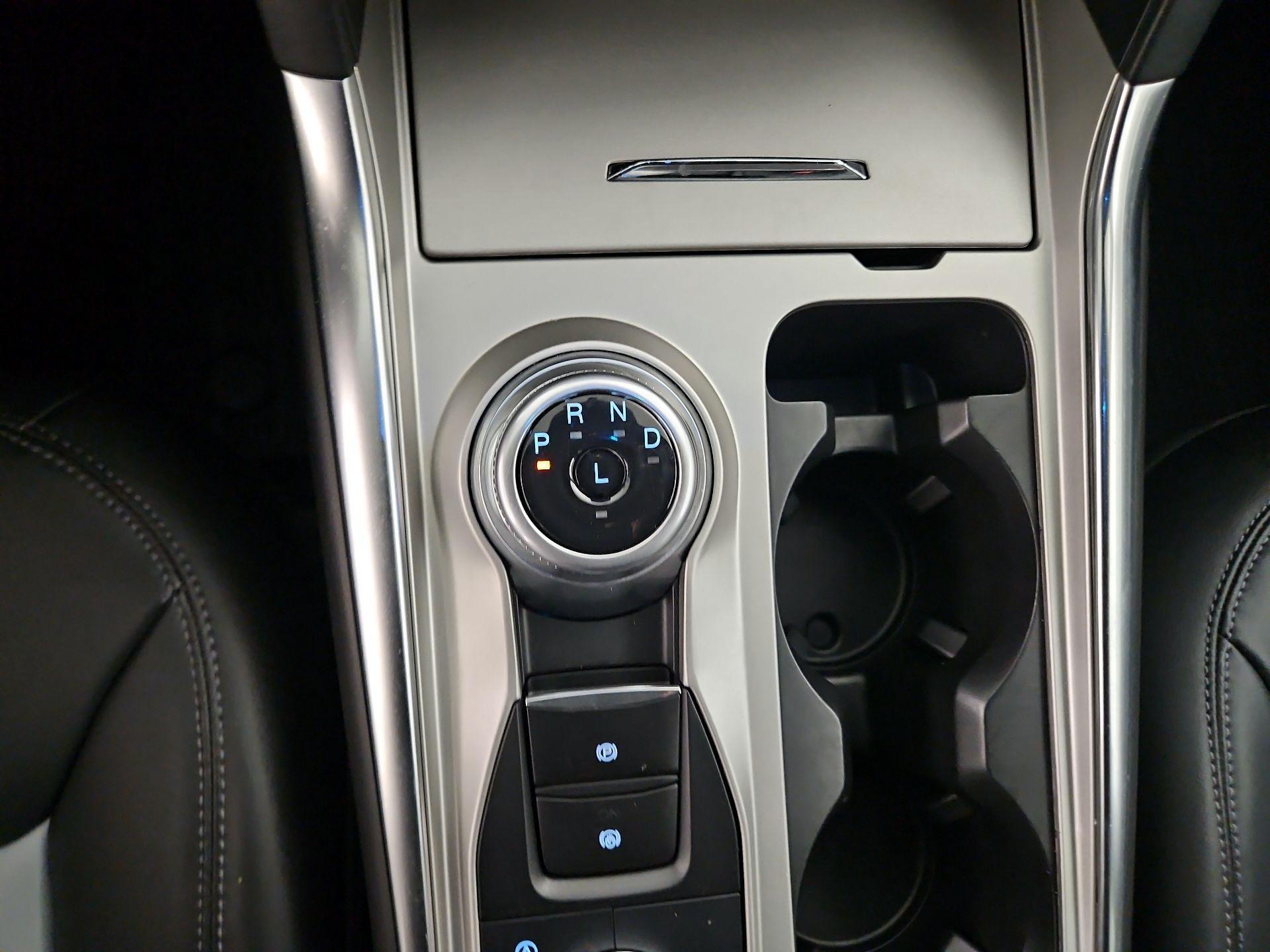 Thumbnail: 2023 Ford Explorer - 18