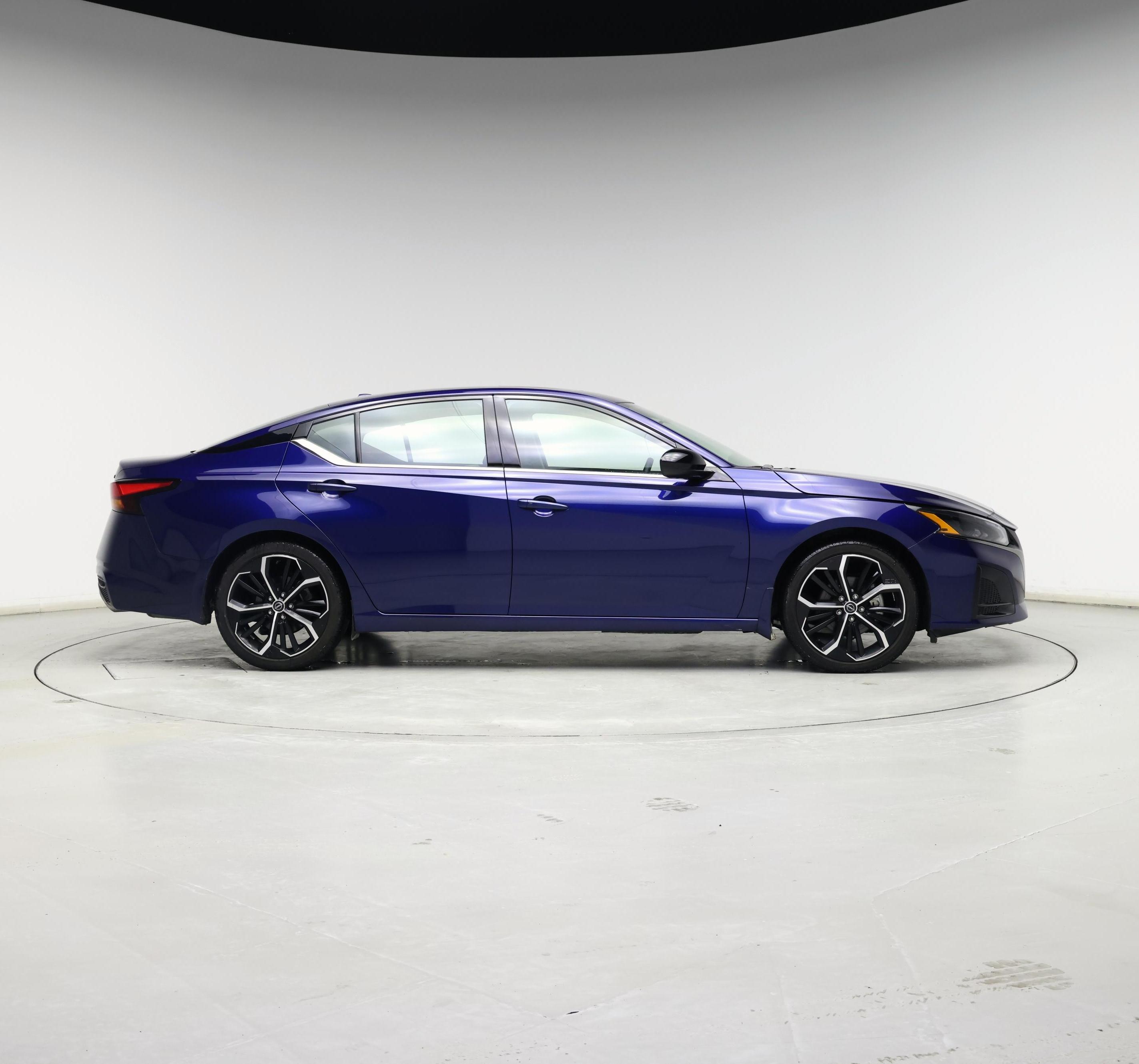 Thumbnail: 2024 Nissan Altima - 7