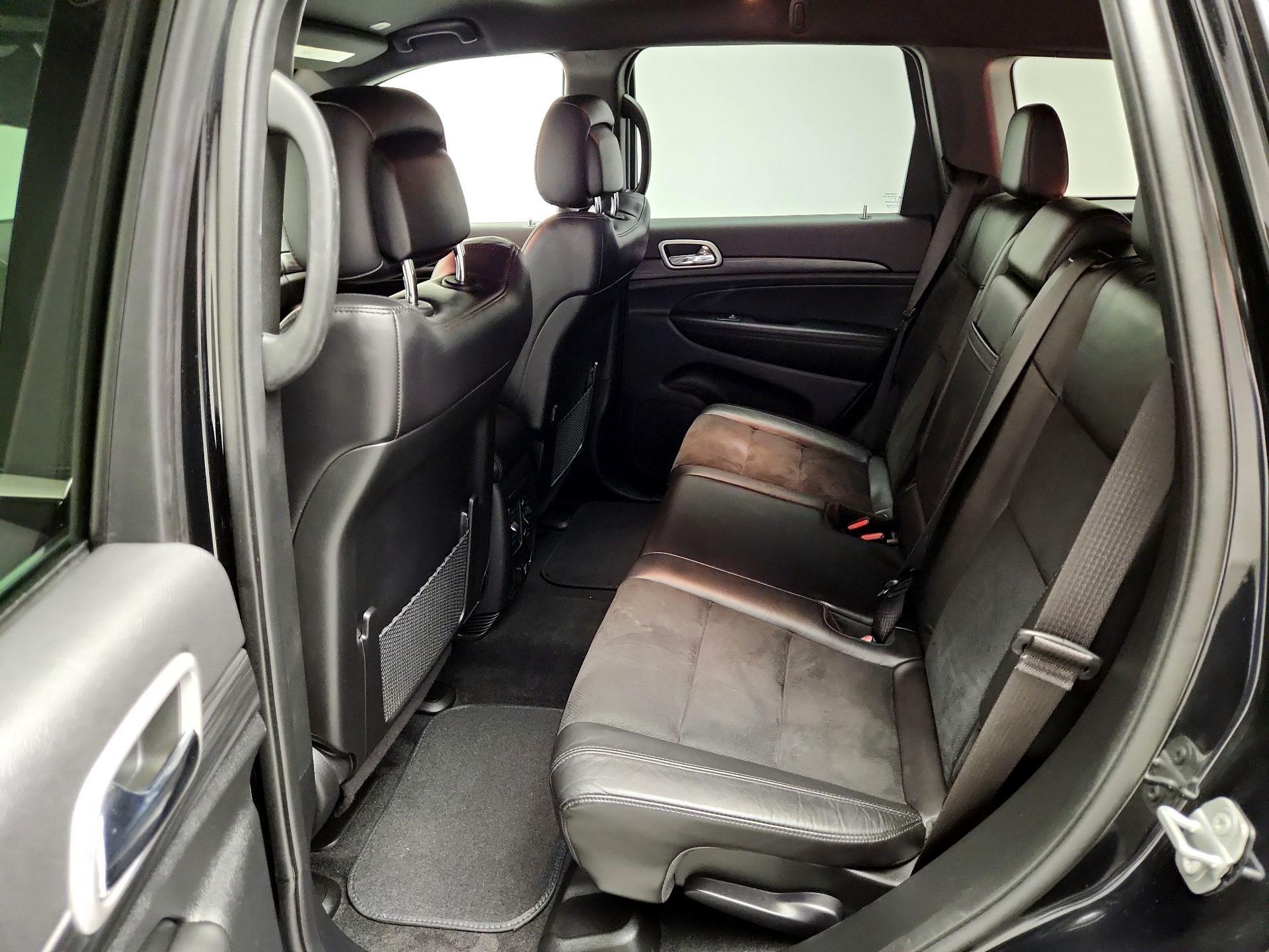 Thumbnail: 2022 Jeep Grand Cherokee - 20