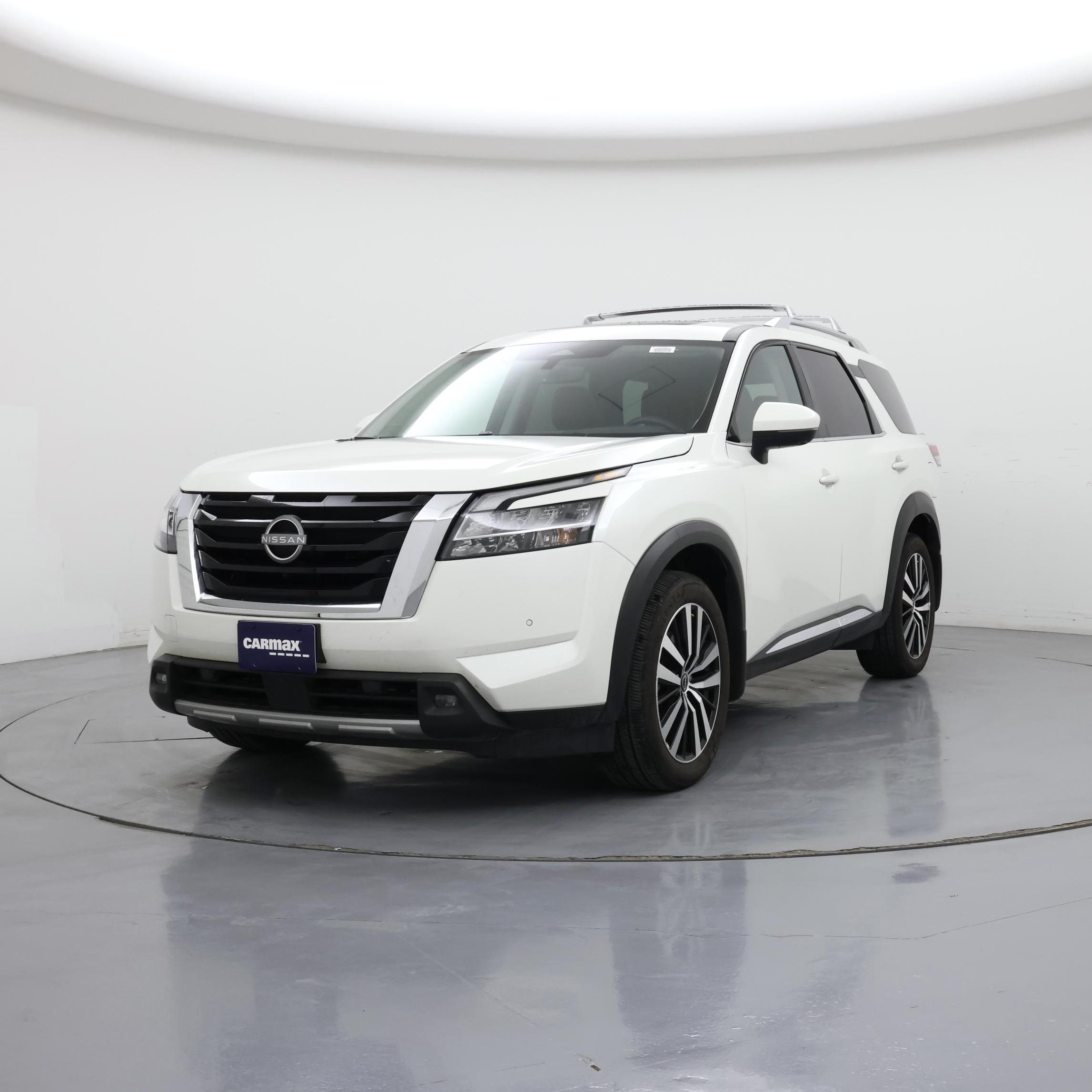 Thumbnail: 2023 Nissan Pathfinder - 4