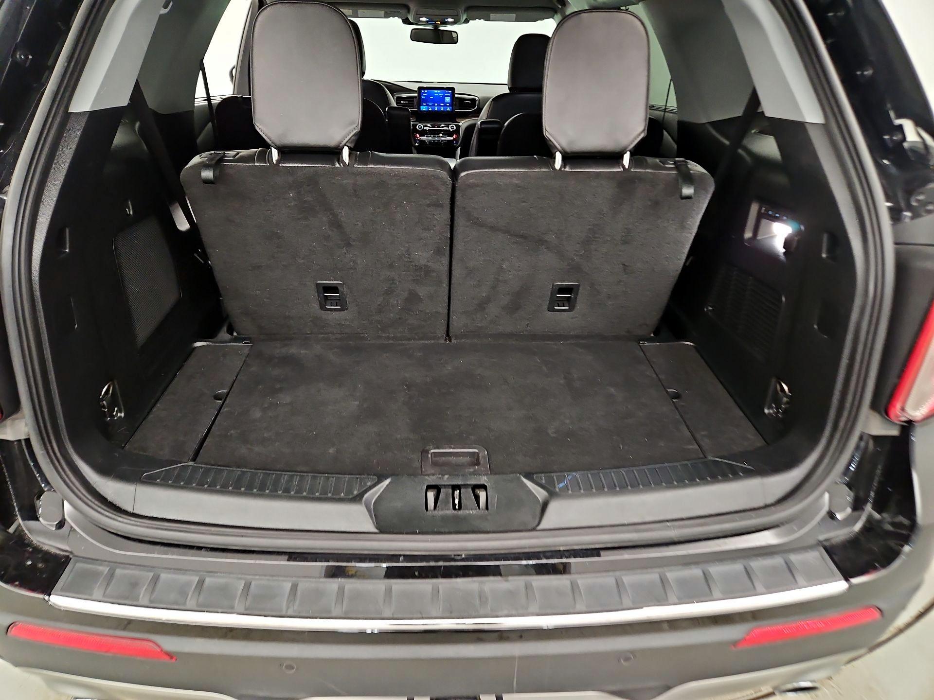 Thumbnail: 2022 Ford Explorer - 20