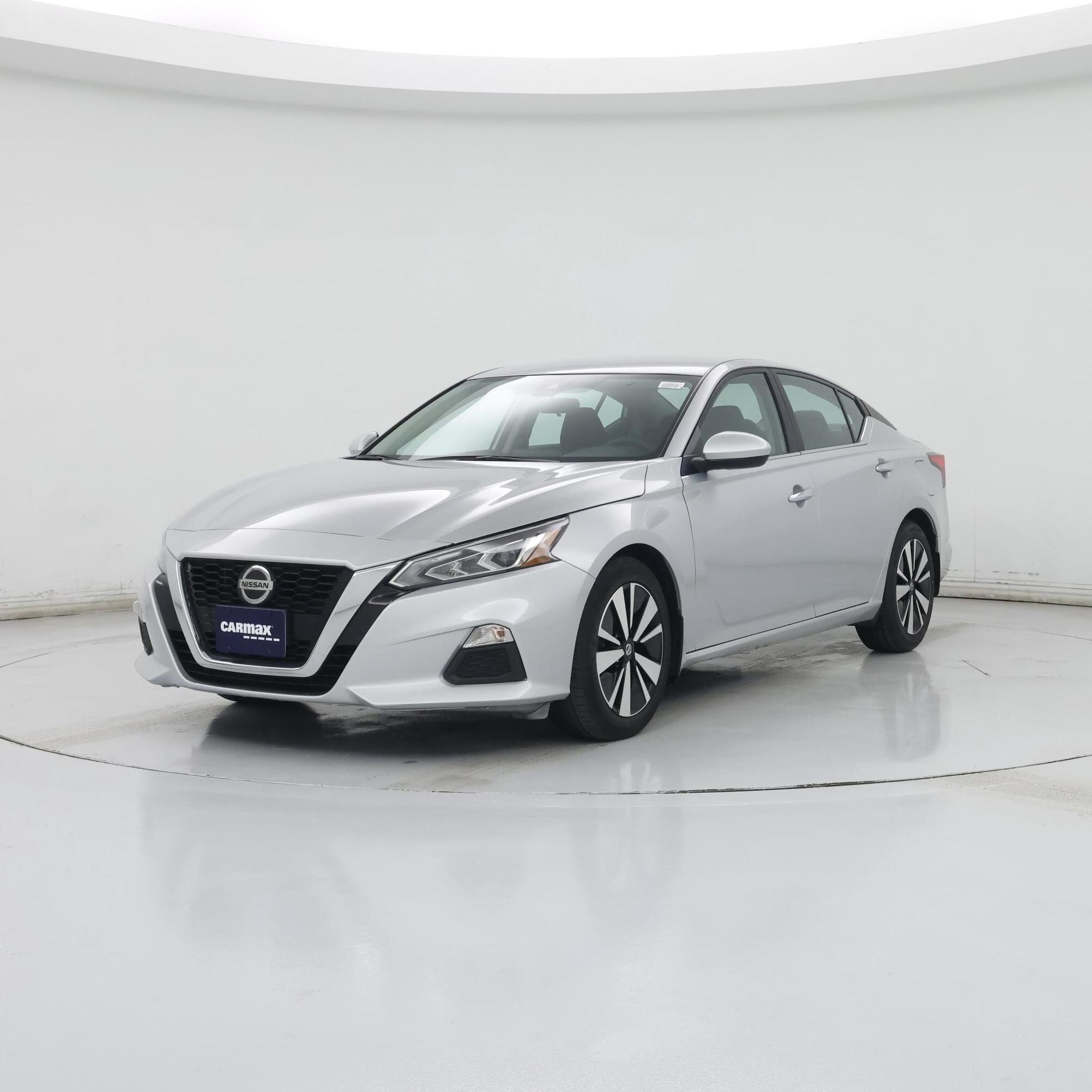 Thumbnail: 2022 Nissan Altima - 4