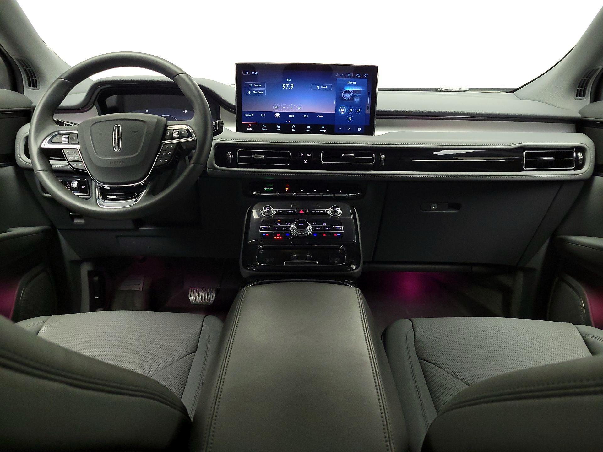 Thumbnail: 2022 Lincoln Nautilus - 9