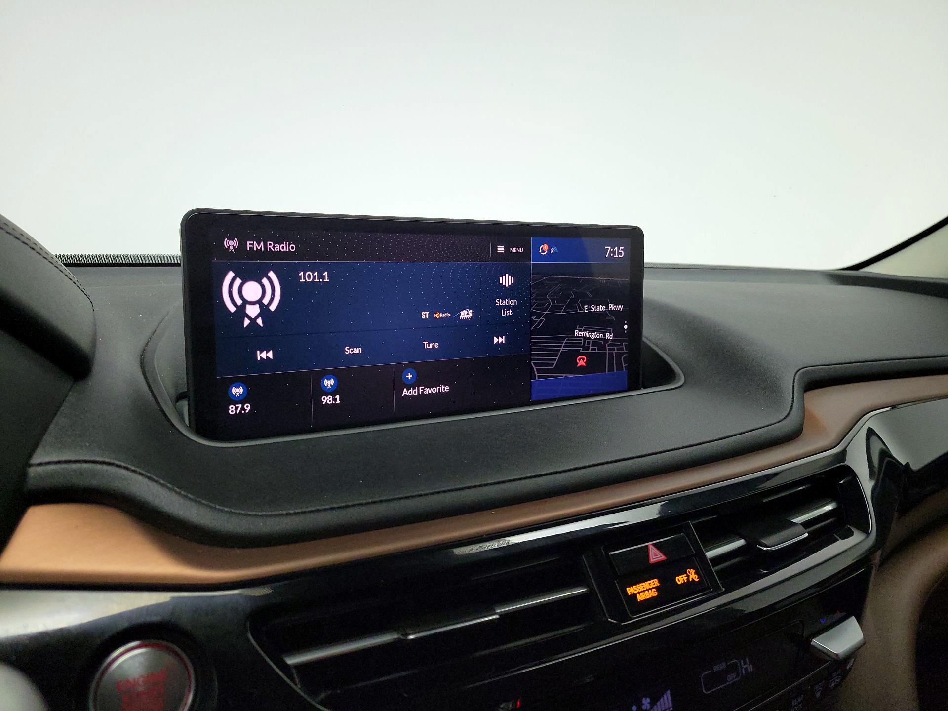 Thumbnail: 2023 Acura MDX - 16