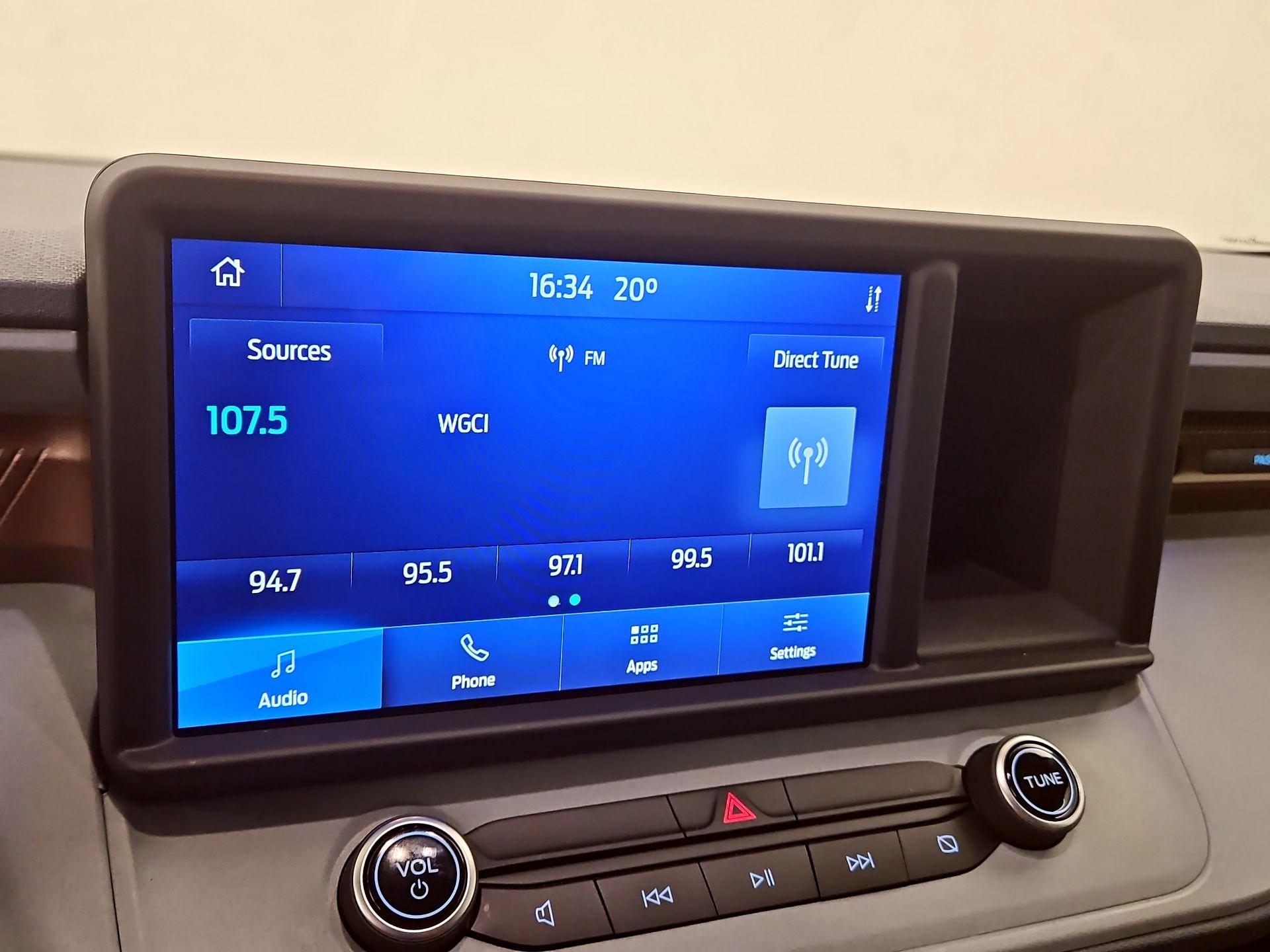 Thumbnail: 2022 Ford Maverick - 15