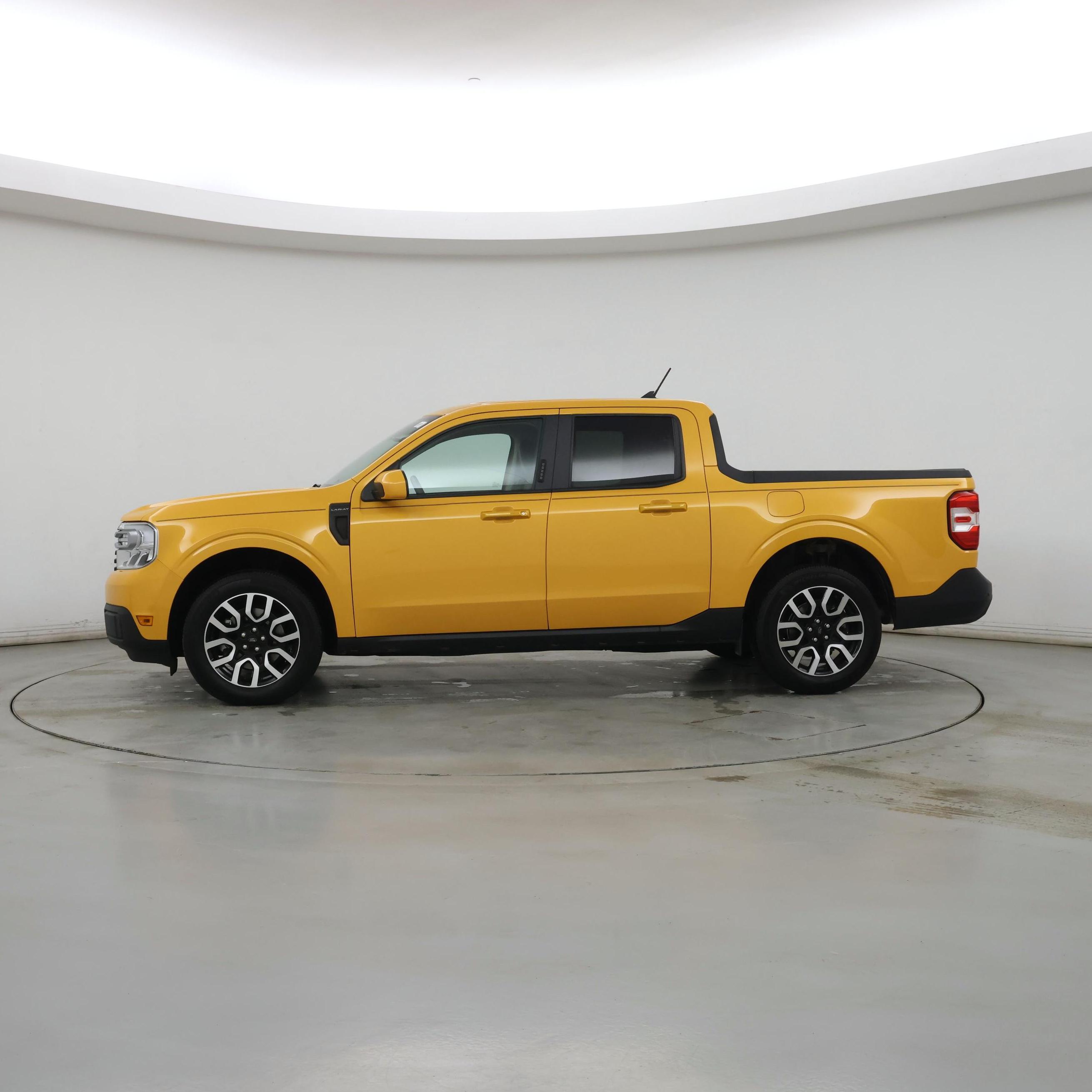 Thumbnail: 2022 Ford Maverick - 3