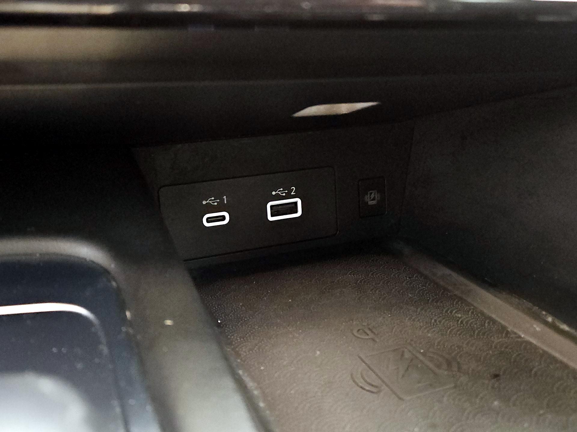 Thumbnail: 2023 INFINITI QX60 - 19