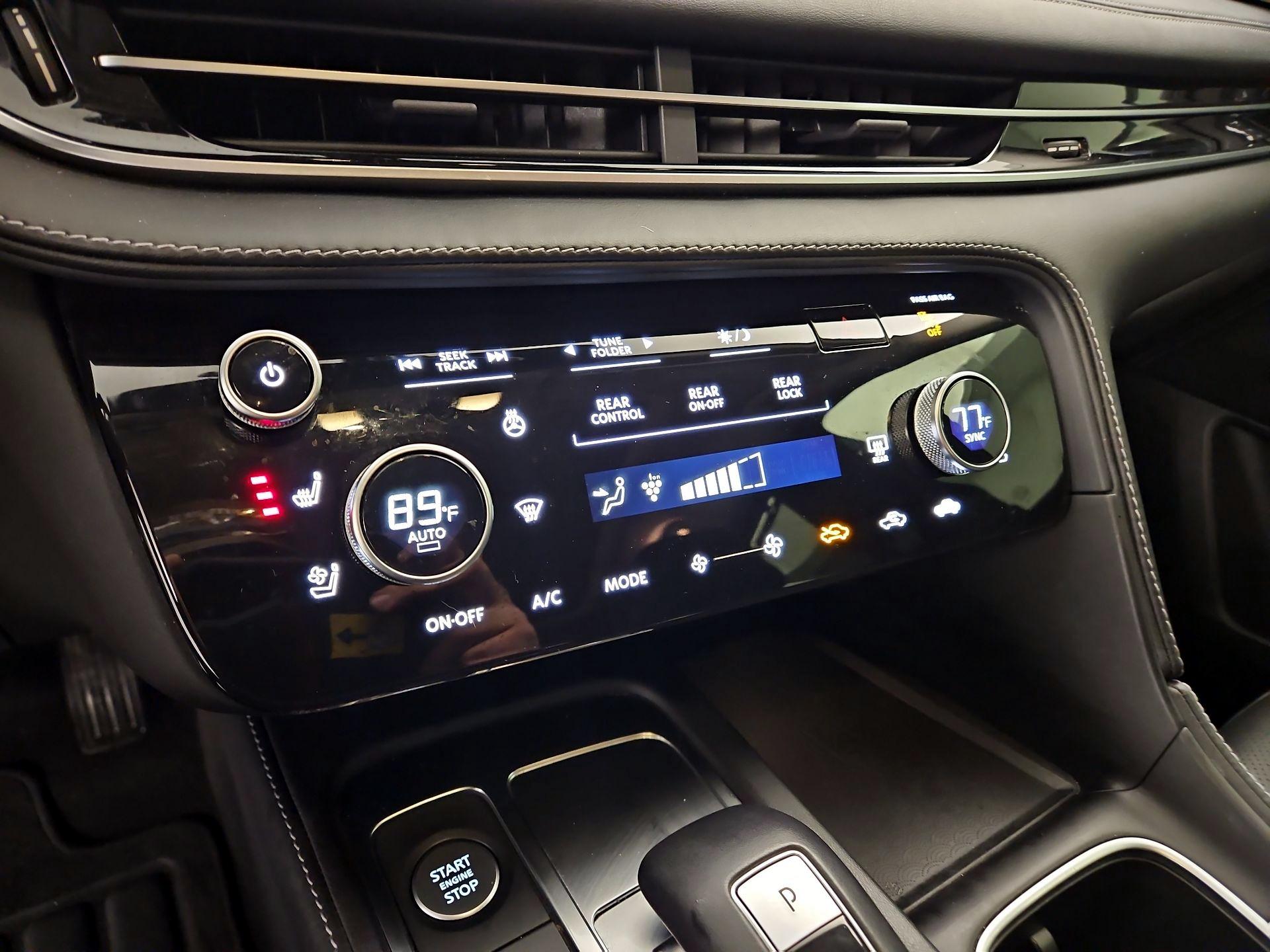 Thumbnail: 2023 INFINITI QX60 - 17