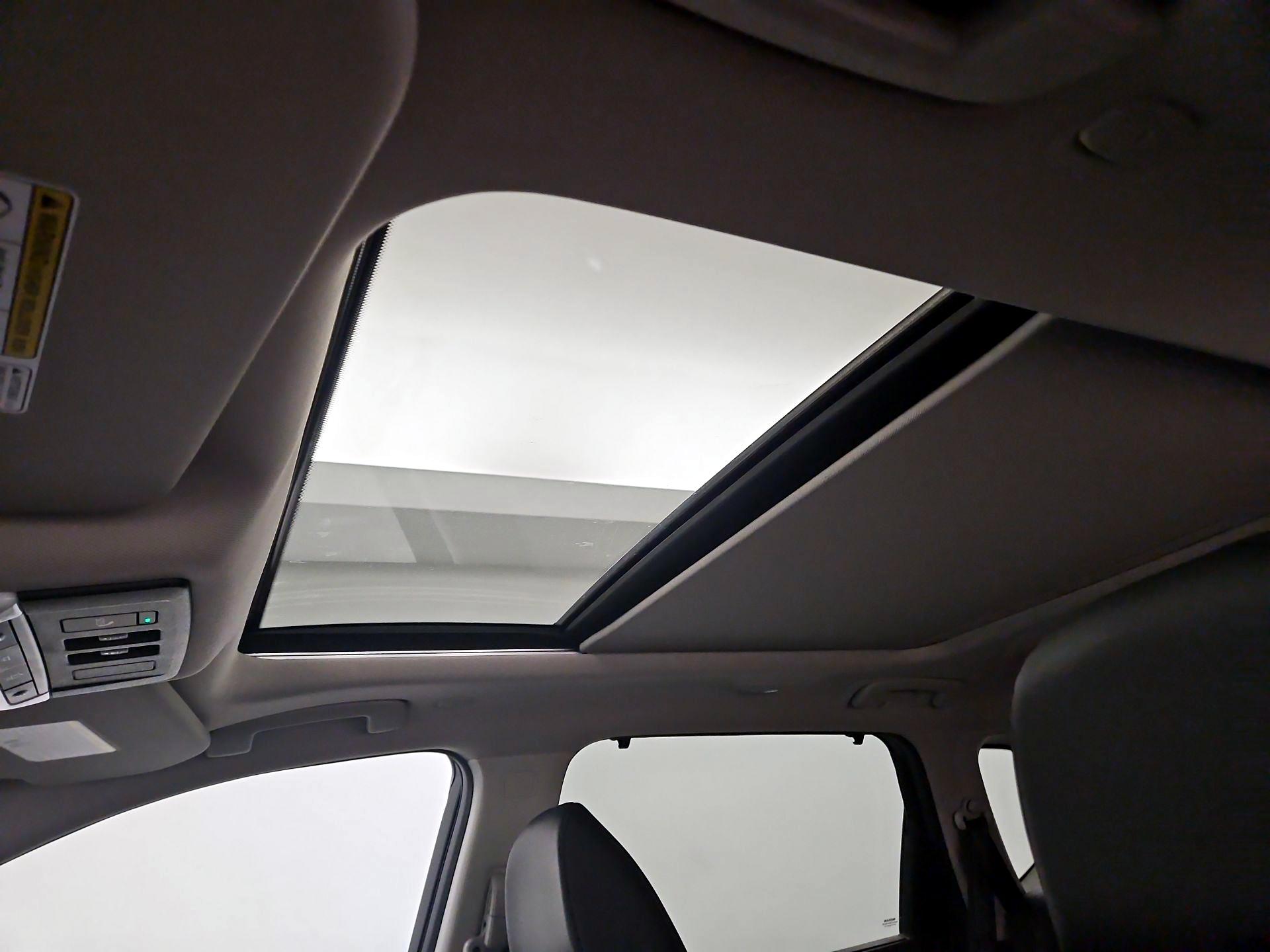 Thumbnail: 2023 Nissan Rogue - 19