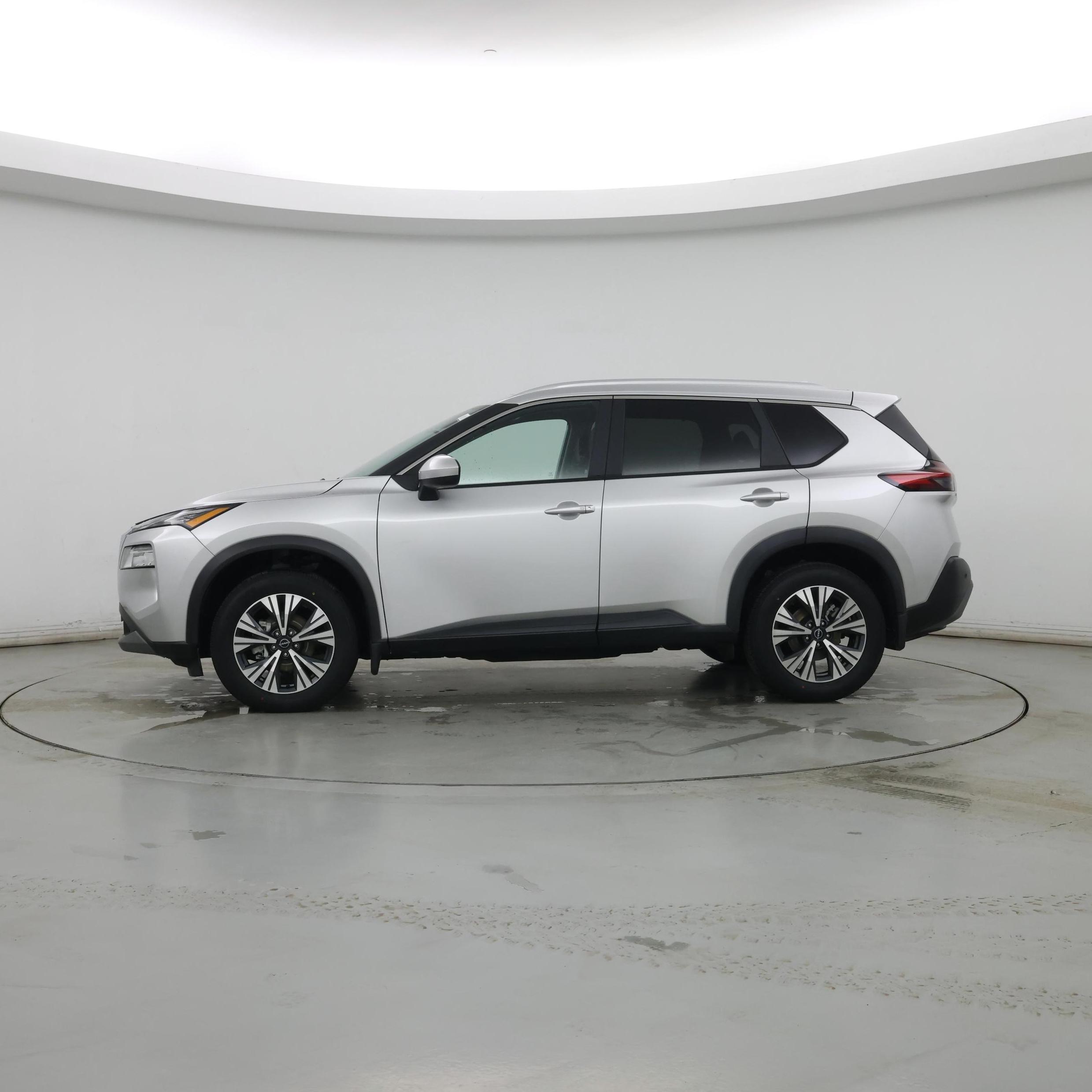 Thumbnail: 2023 Nissan Rogue - 3