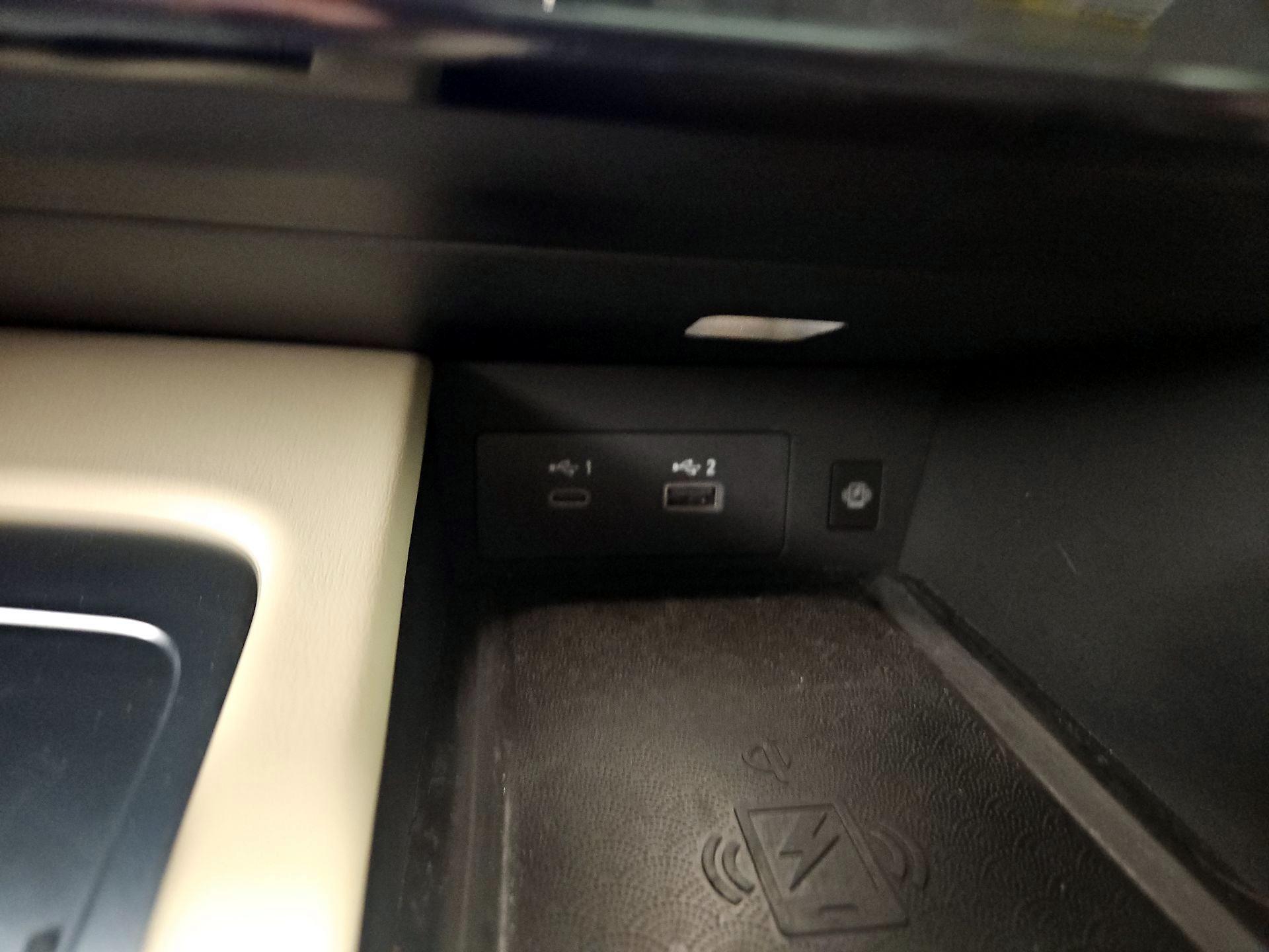 Thumbnail: 2023 INFINITI QX60 - 19