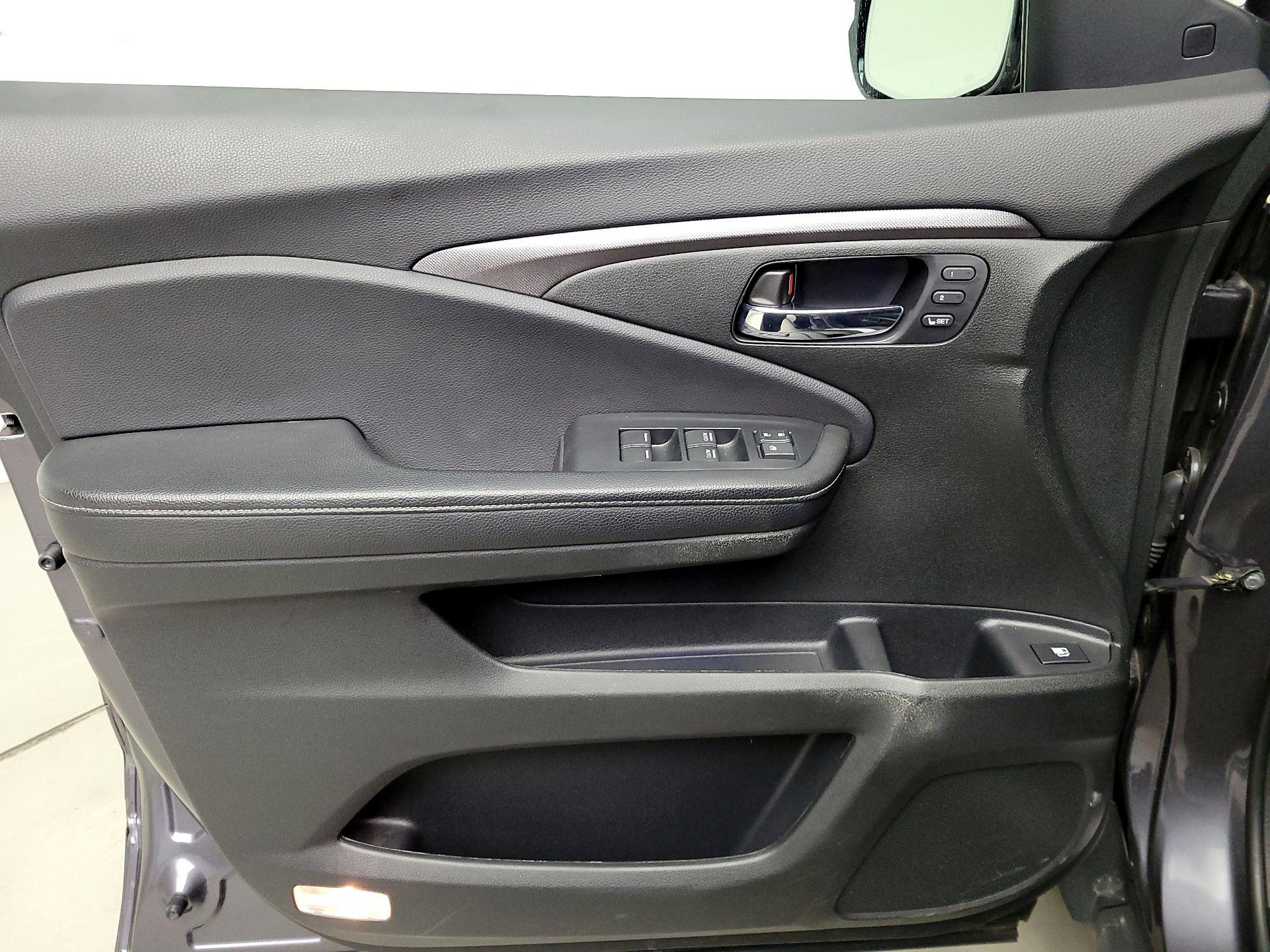 Thumbnail: 2023 Honda Ridgeline - 12