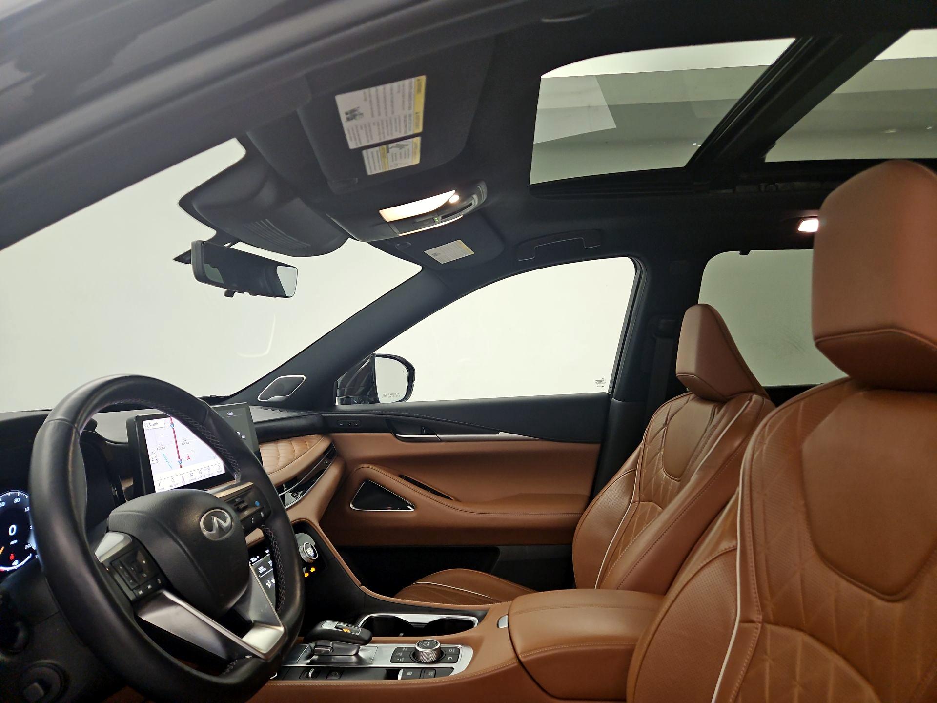 Thumbnail: 2023 INFINITI QX60 - 20