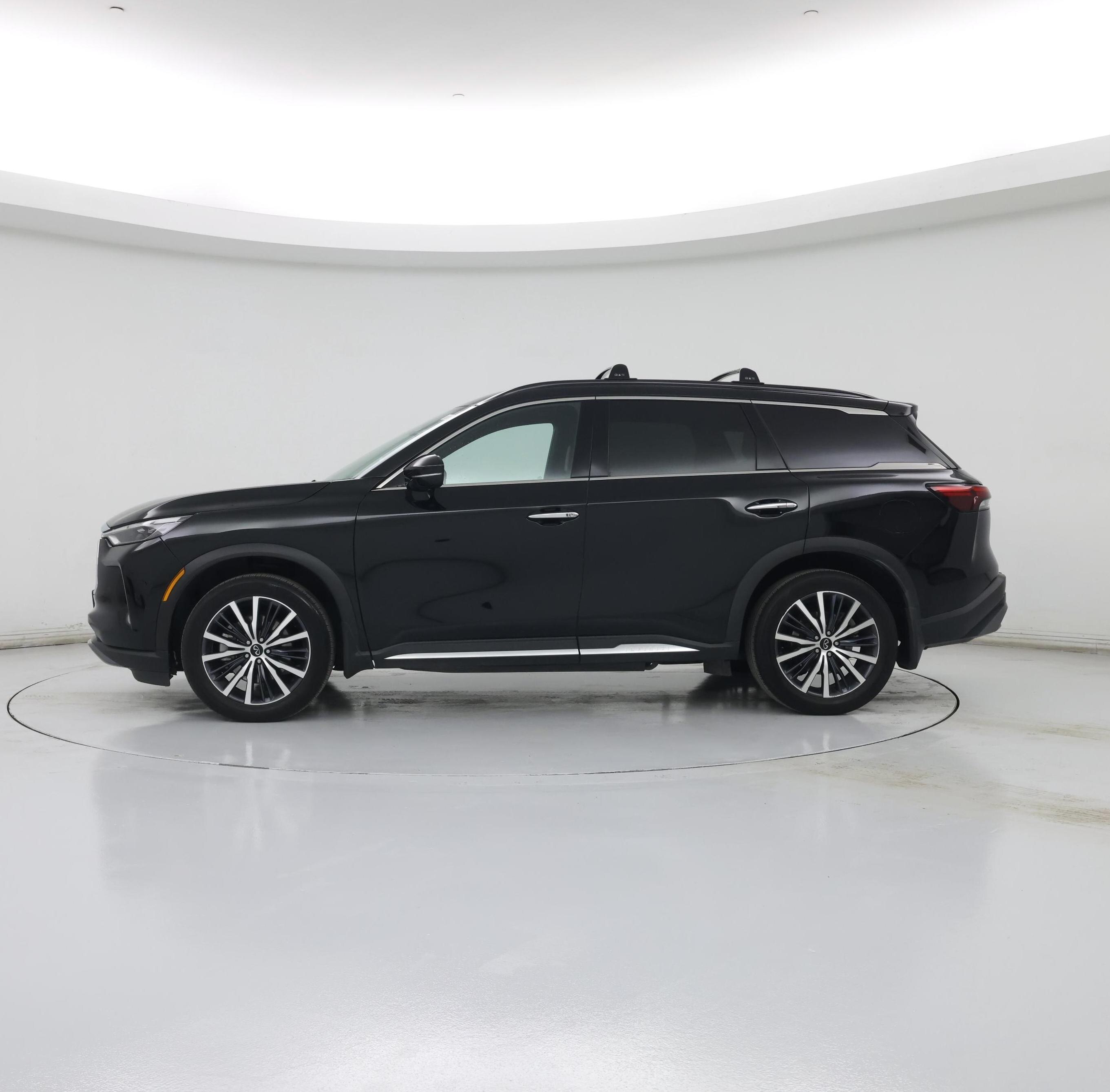 Thumbnail: 2023 INFINITI QX60 - 3