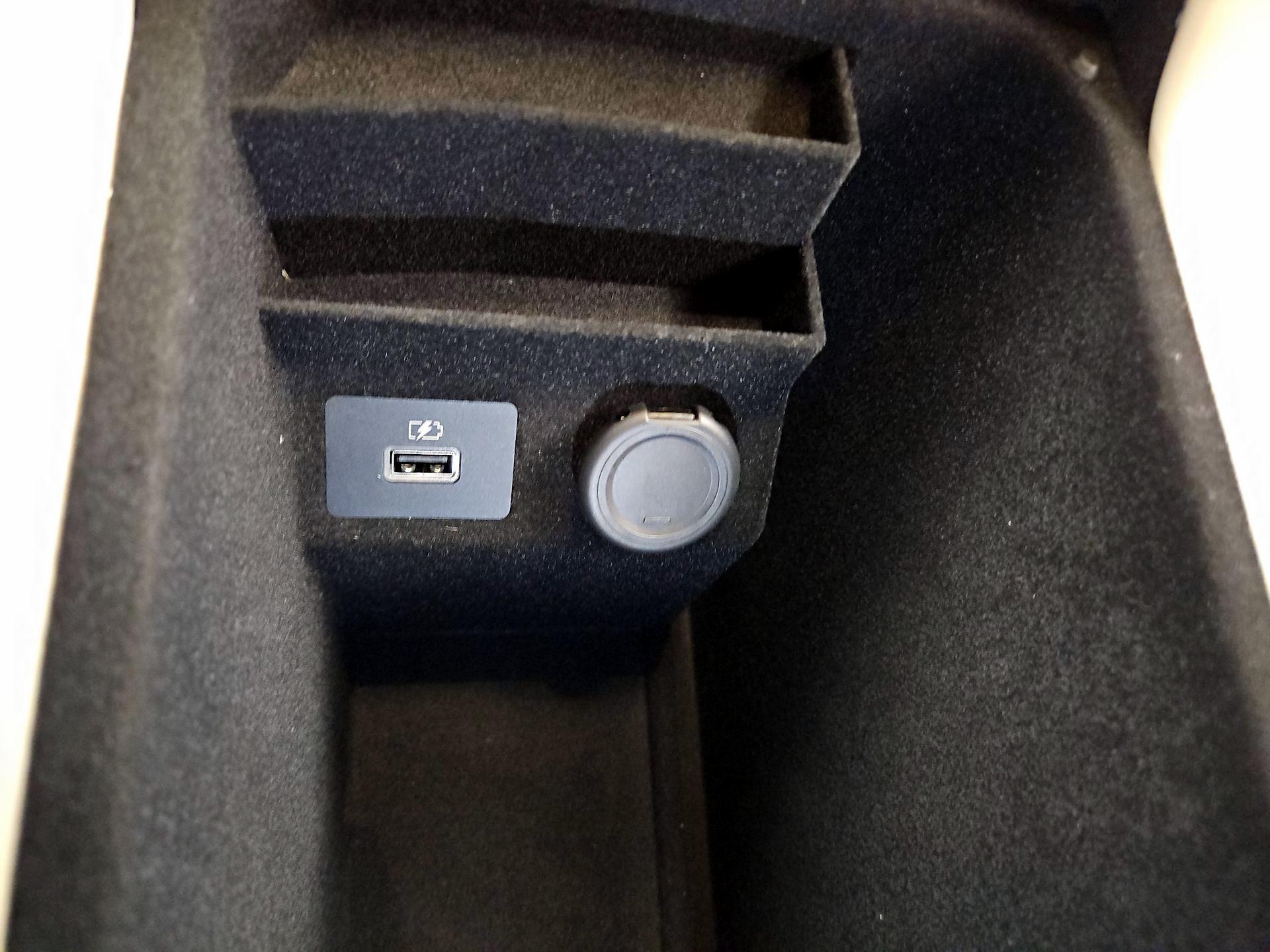 Thumbnail: 2023 INFINITI QX60 - 19