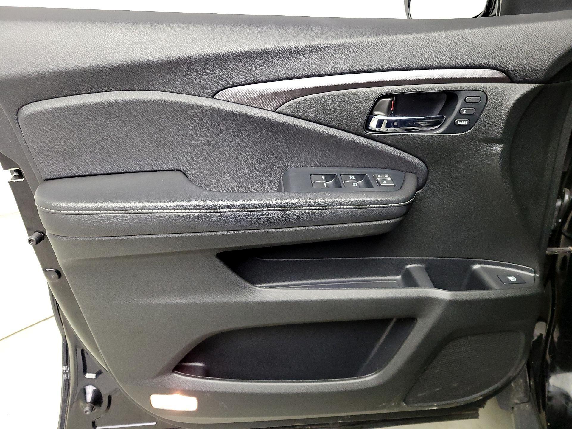 Thumbnail: 2023 Honda Ridgeline - 12