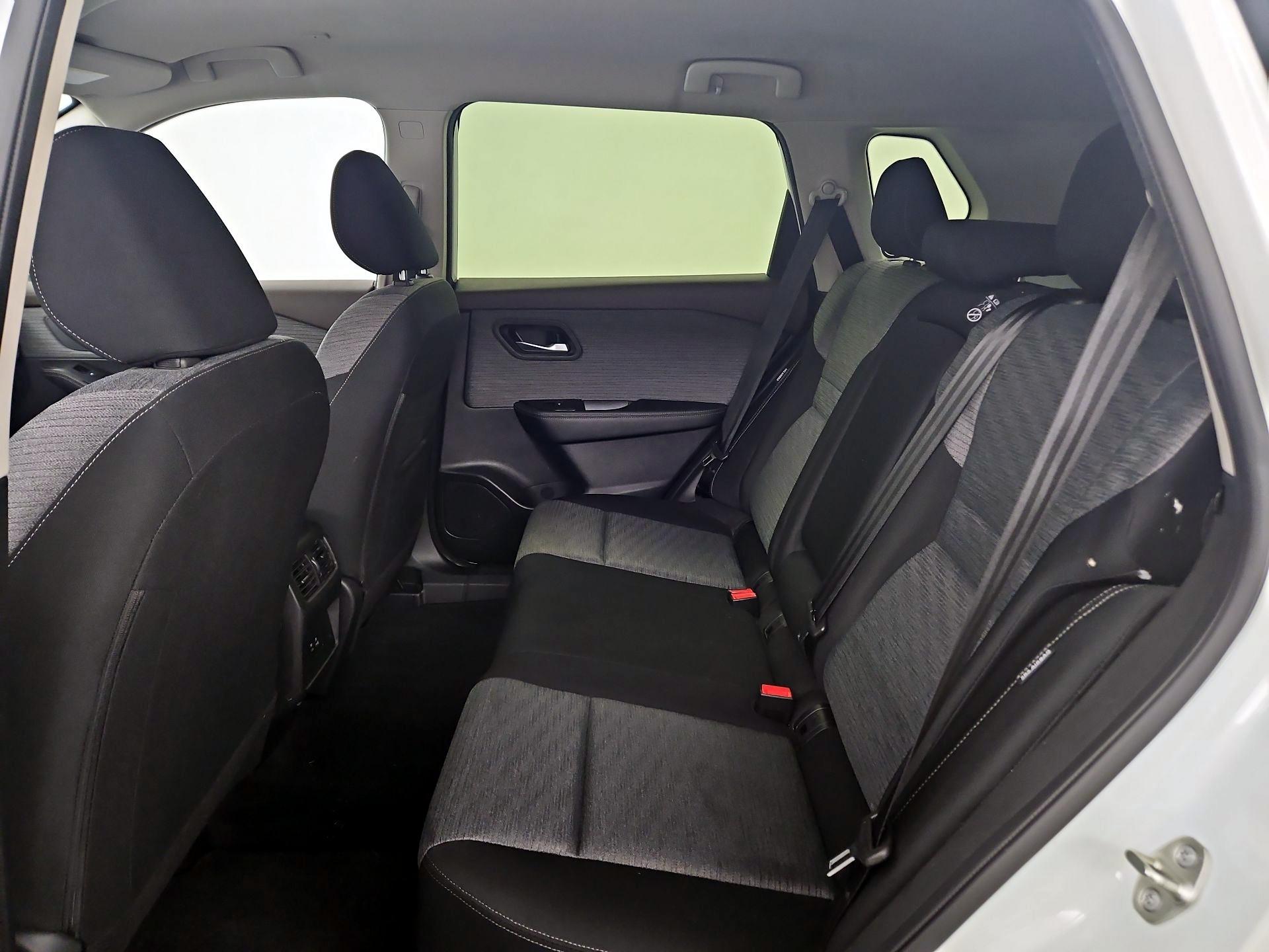 Thumbnail: 2023 Nissan Rogue - 19