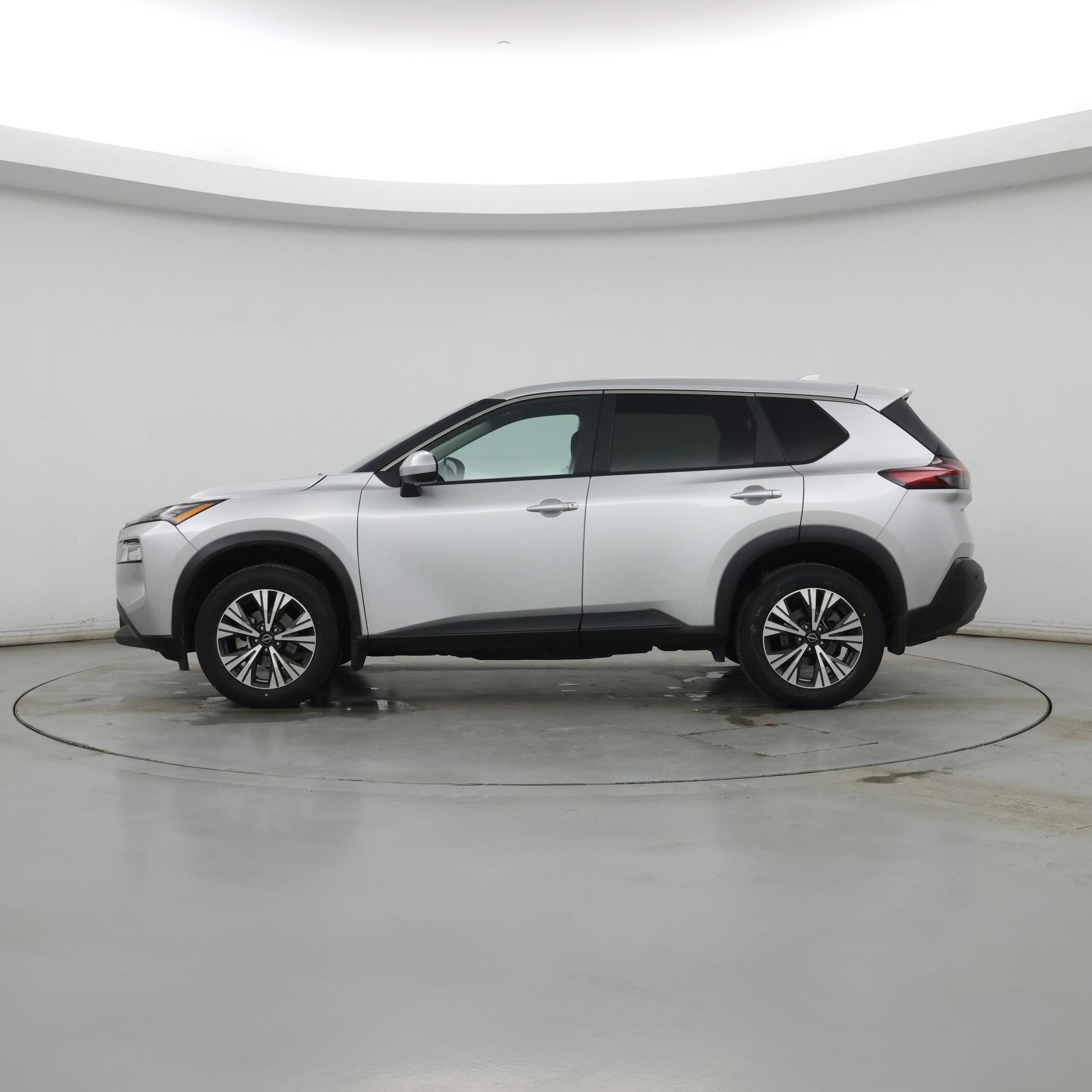 Thumbnail: 2023 Nissan Rogue - 3