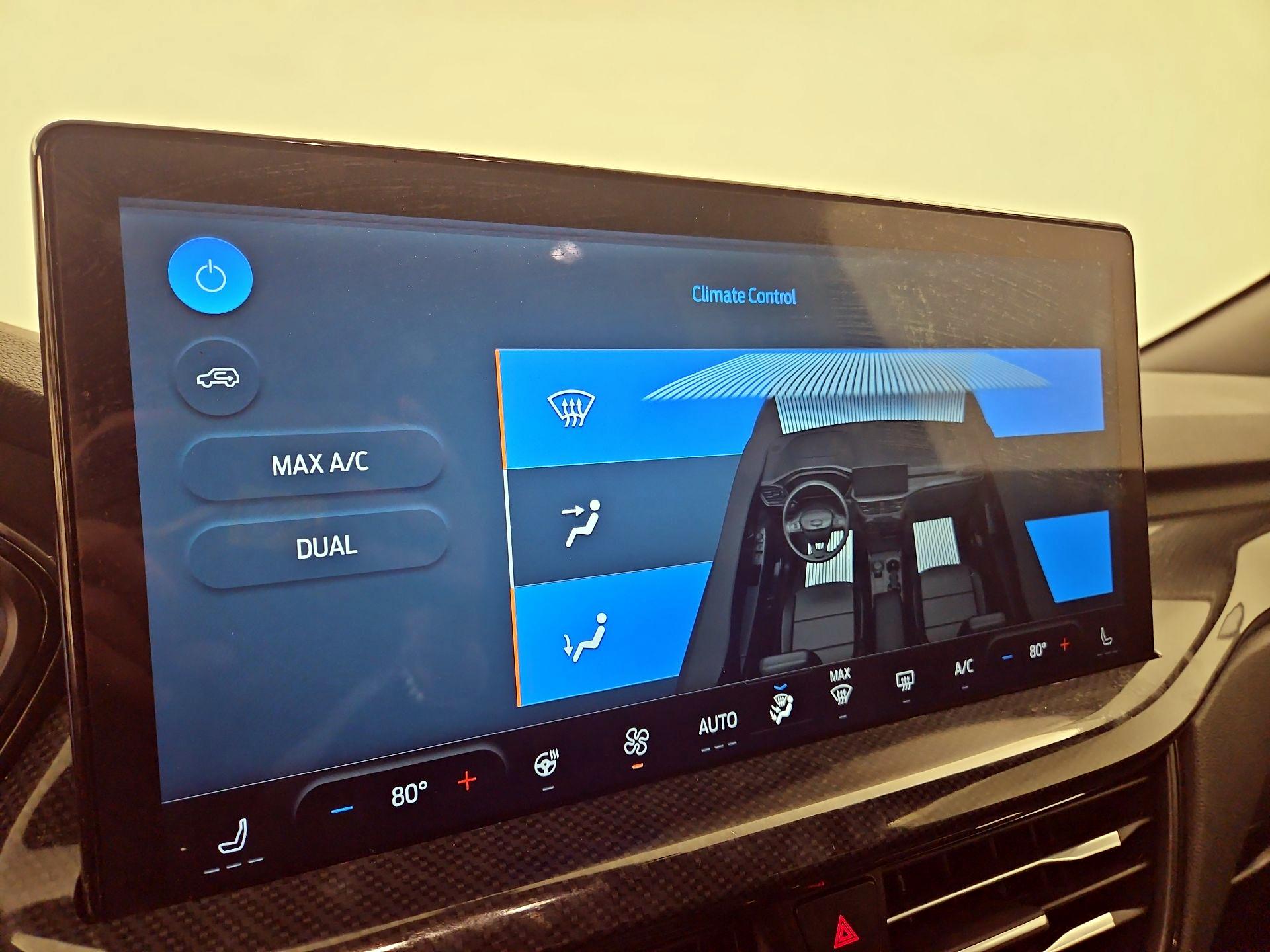 Thumbnail: 2023 Ford Escape - 17