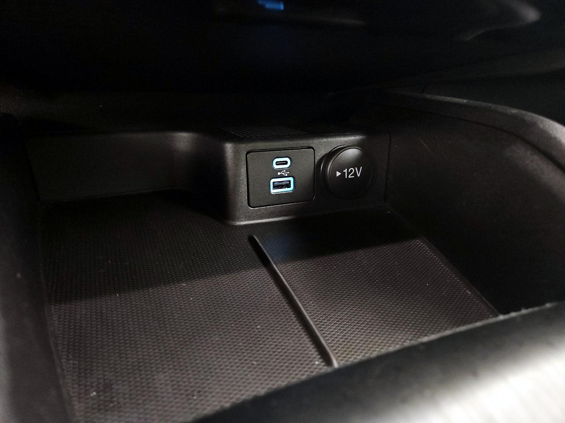 Thumbnail: 2023 Ford Escape - 19