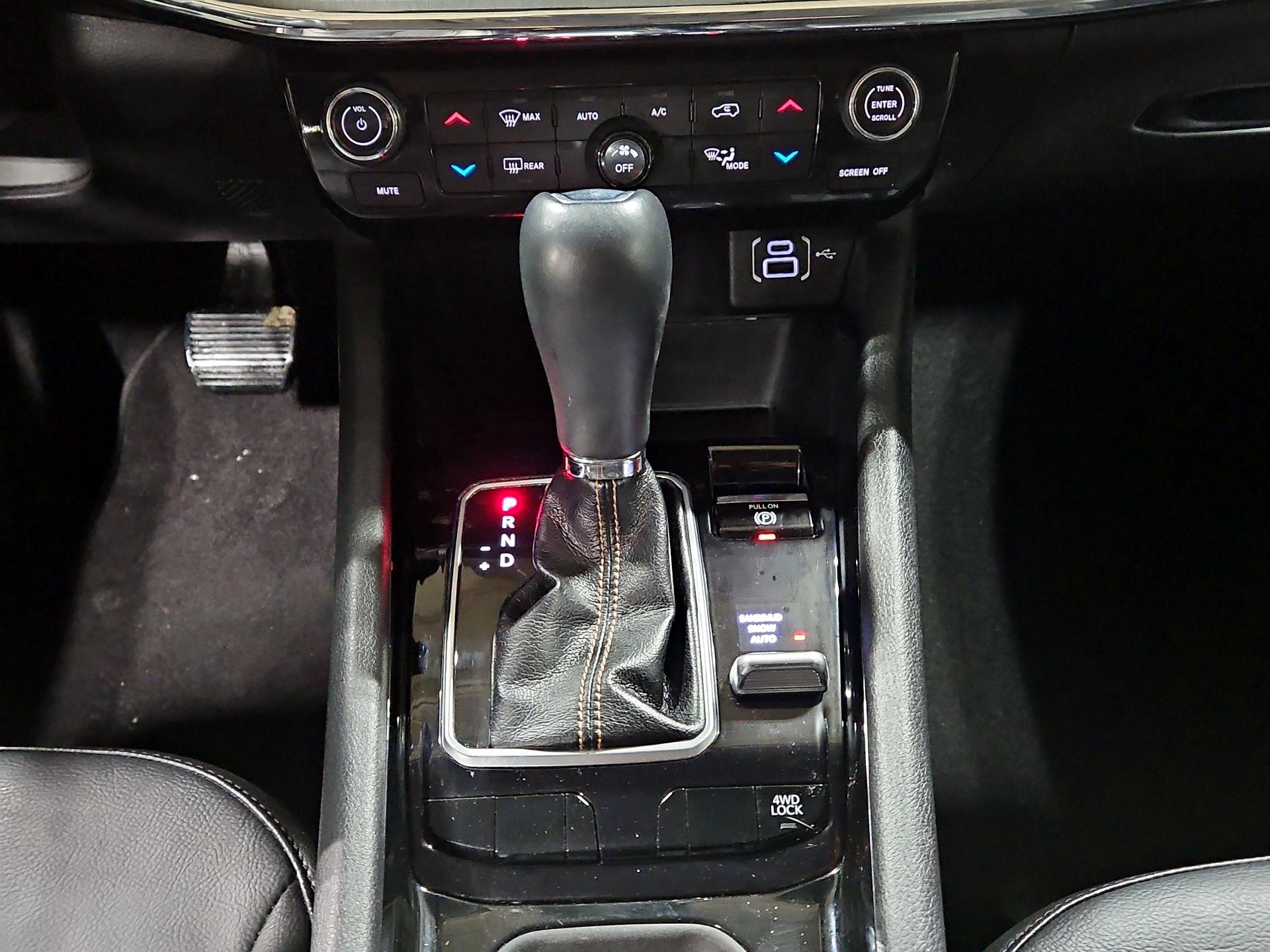 Thumbnail: 2022 Jeep Compass - 17