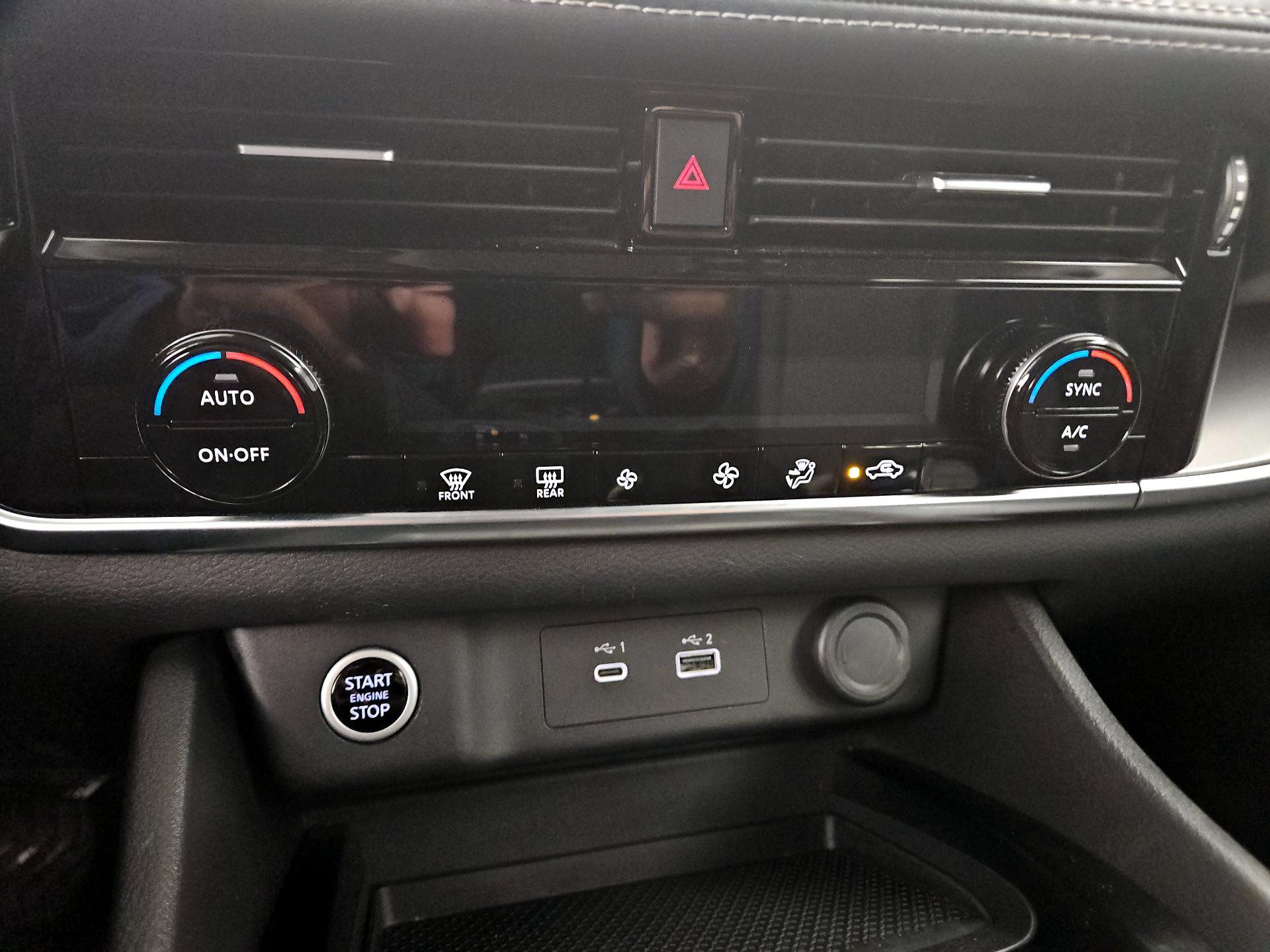 Thumbnail: 2023 Nissan Rogue - 16