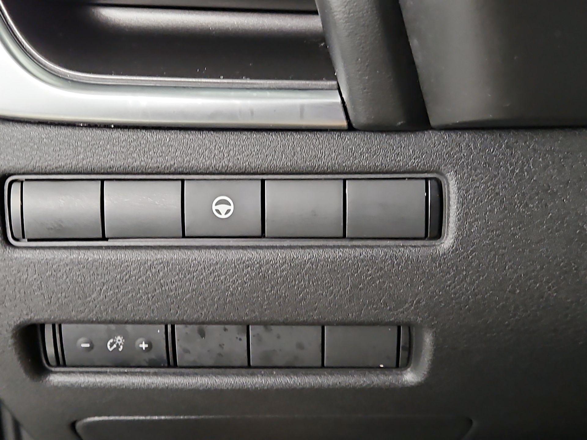 Thumbnail: 2023 Nissan Rogue - 13