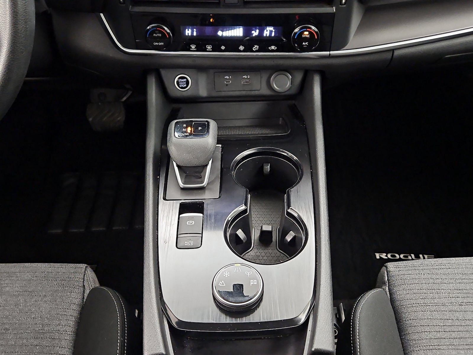 2023 Nissan Rogue SV - Photo 18