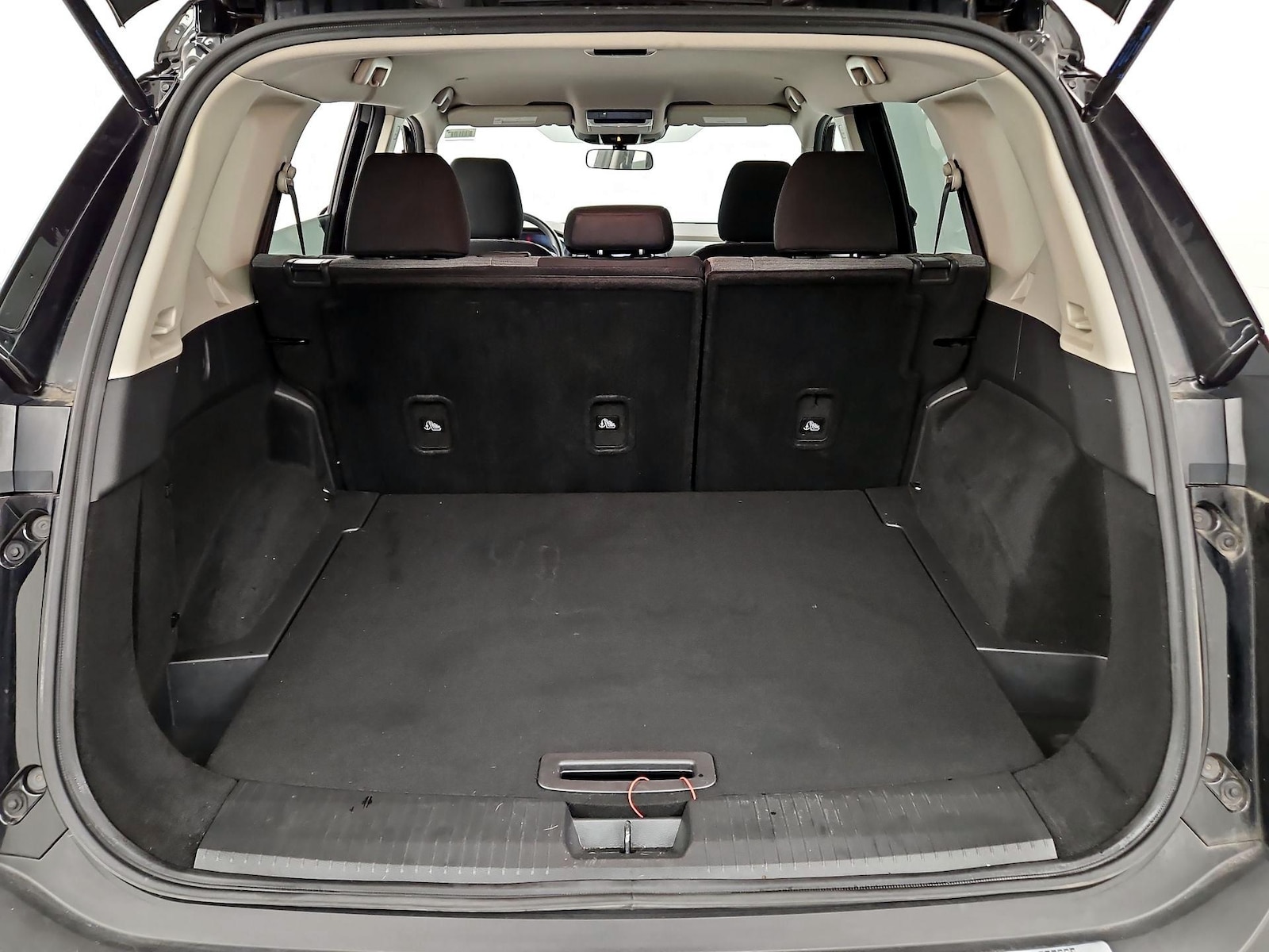 2023 Nissan Rogue SV - Photo 21