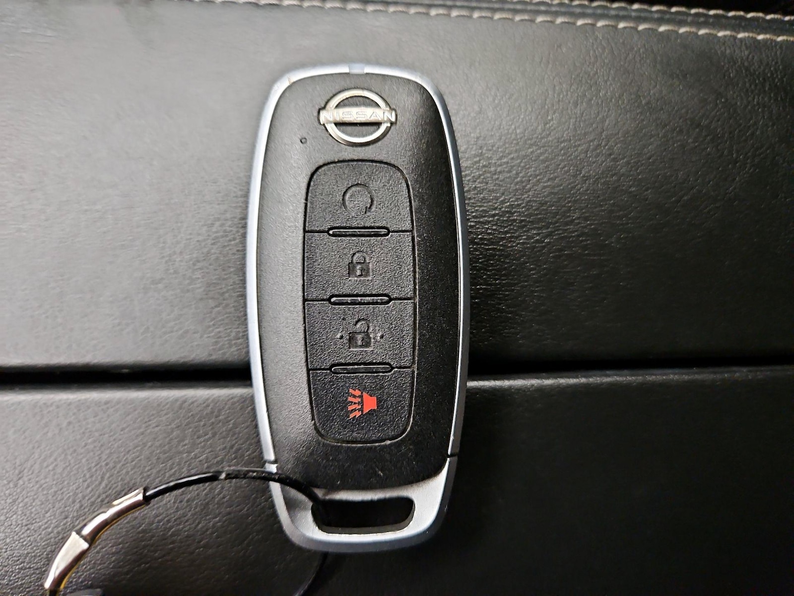 2023 Nissan Rogue SV - Photo 23