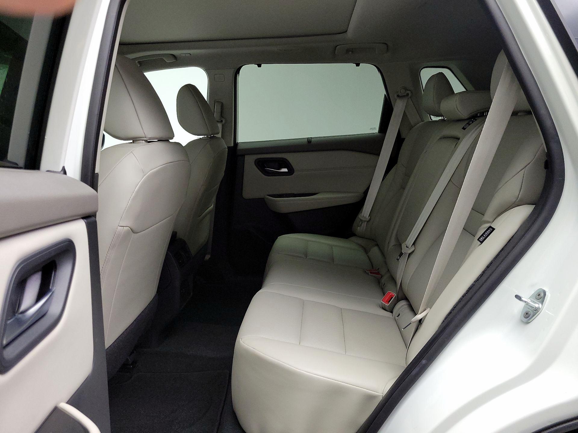 Thumbnail: 2023 Nissan Rogue - 20